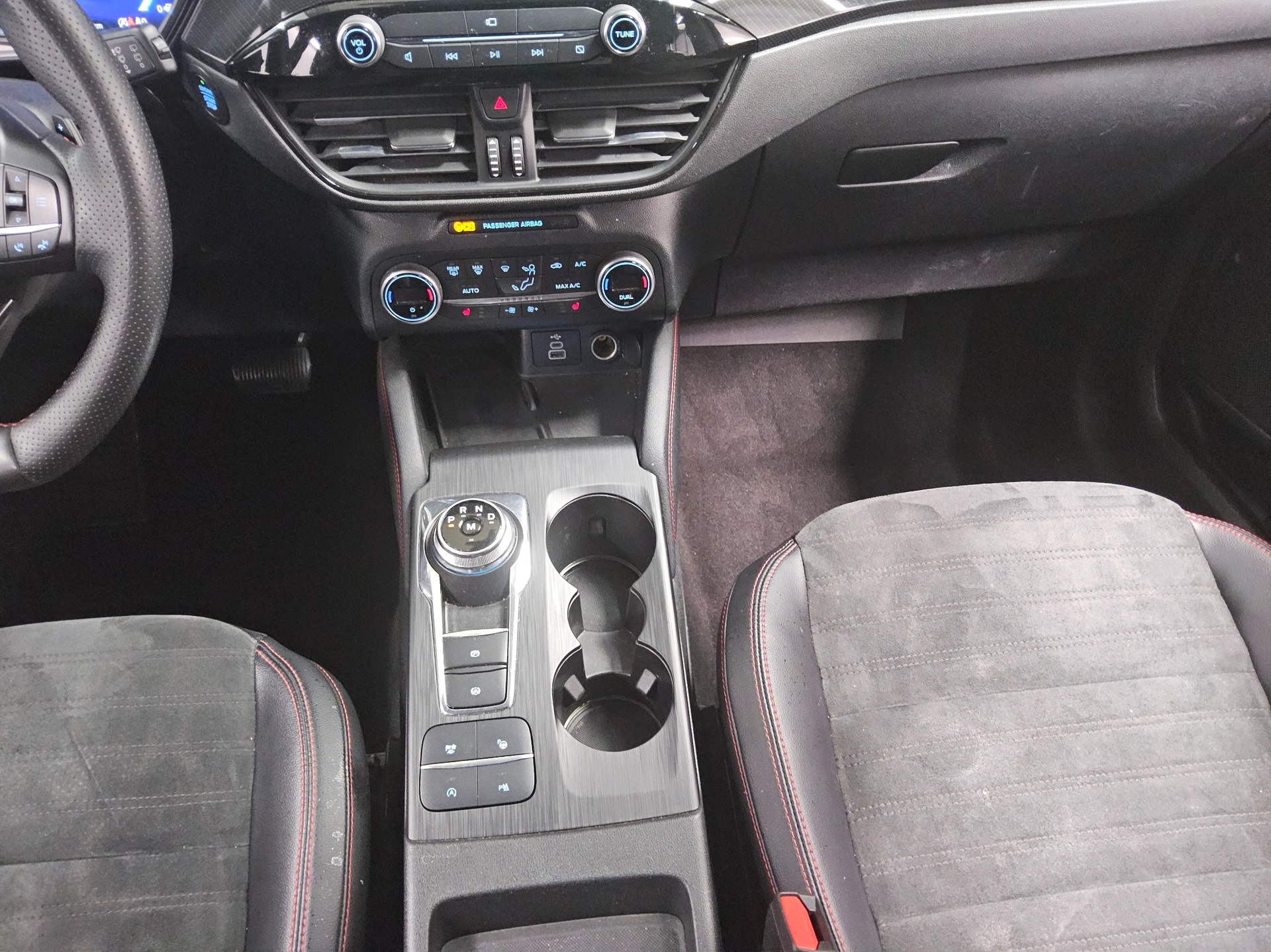 Ford Kuga 2.0 EB ST-Line X Navi LED RfK AHK B&O 6