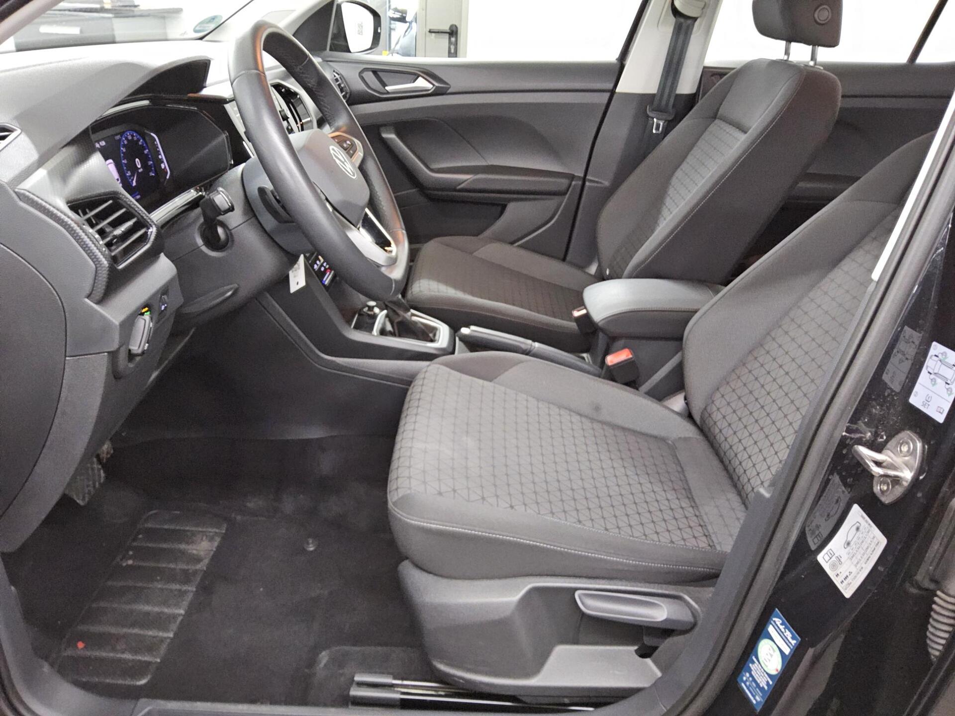 Volkswagen T-Cross 1.0 TSI Life Navi AID PDC ACC 9