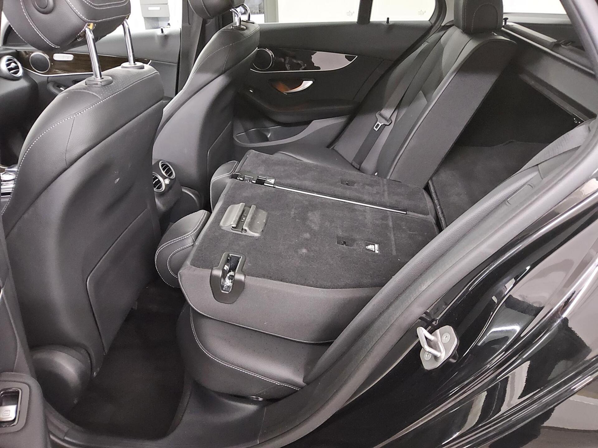 Mercedes-Benz C 220 T d Navi LED Leder Shz Pano el.Heck AHK RFK 13