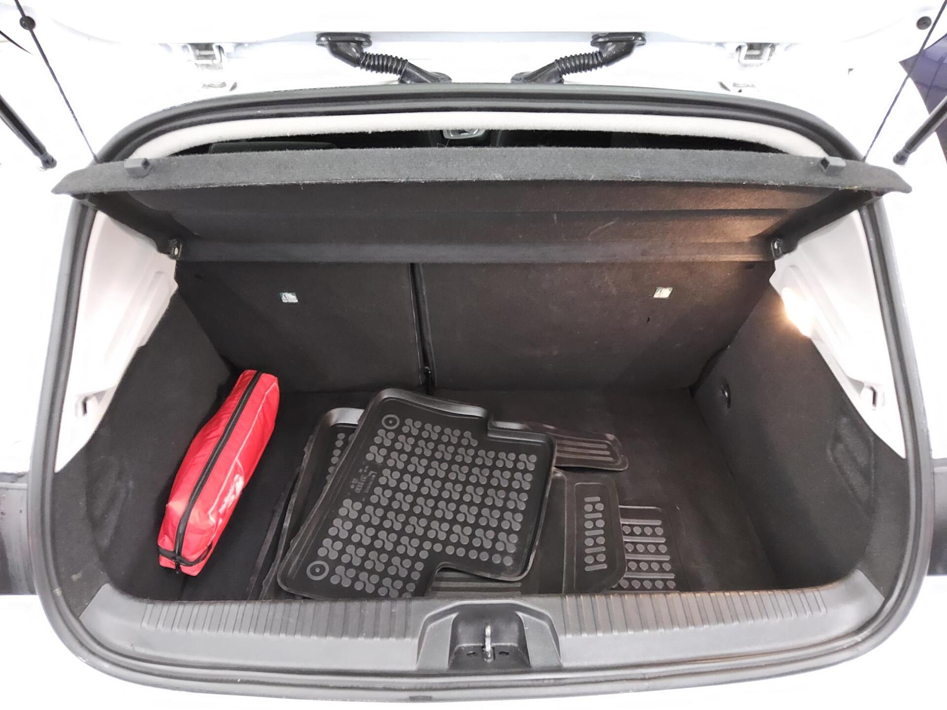Renault Clio 1.6 E-Tech Business Ed. -Getriebeschaden- 11