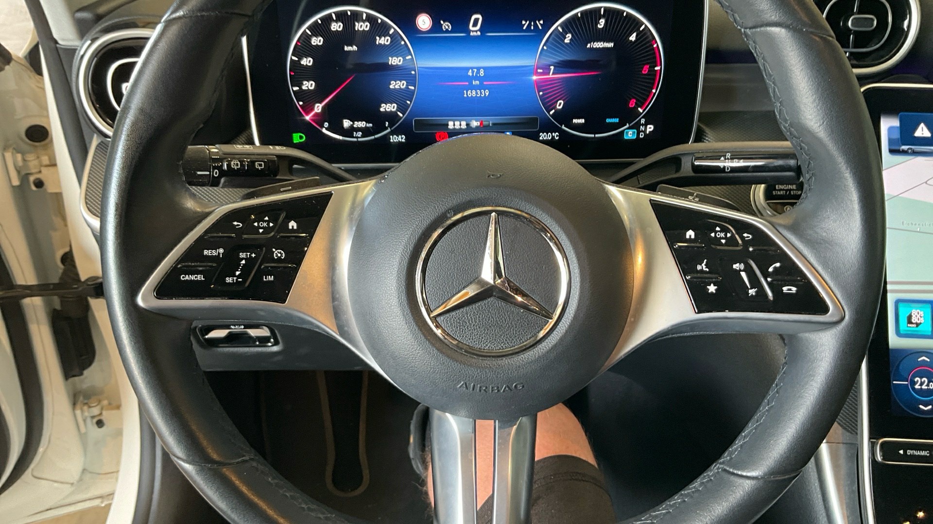 Mercedes-Benz C 200 T d Avantgarde T-Leder Navi LED MBUX RFK 9