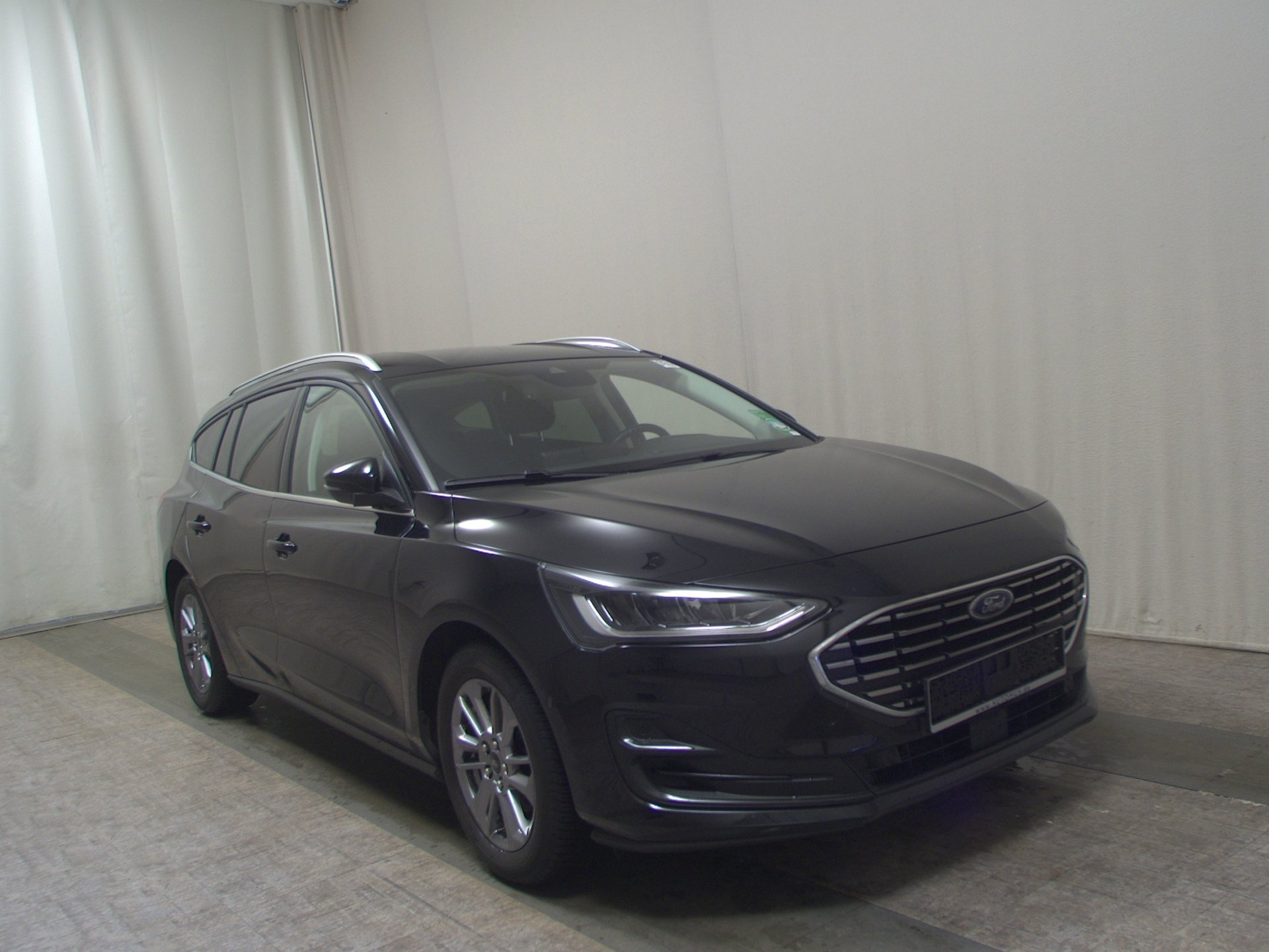 Ford Focus Turnier 1.5 EB Titanium X Navi LED RFK DC 3