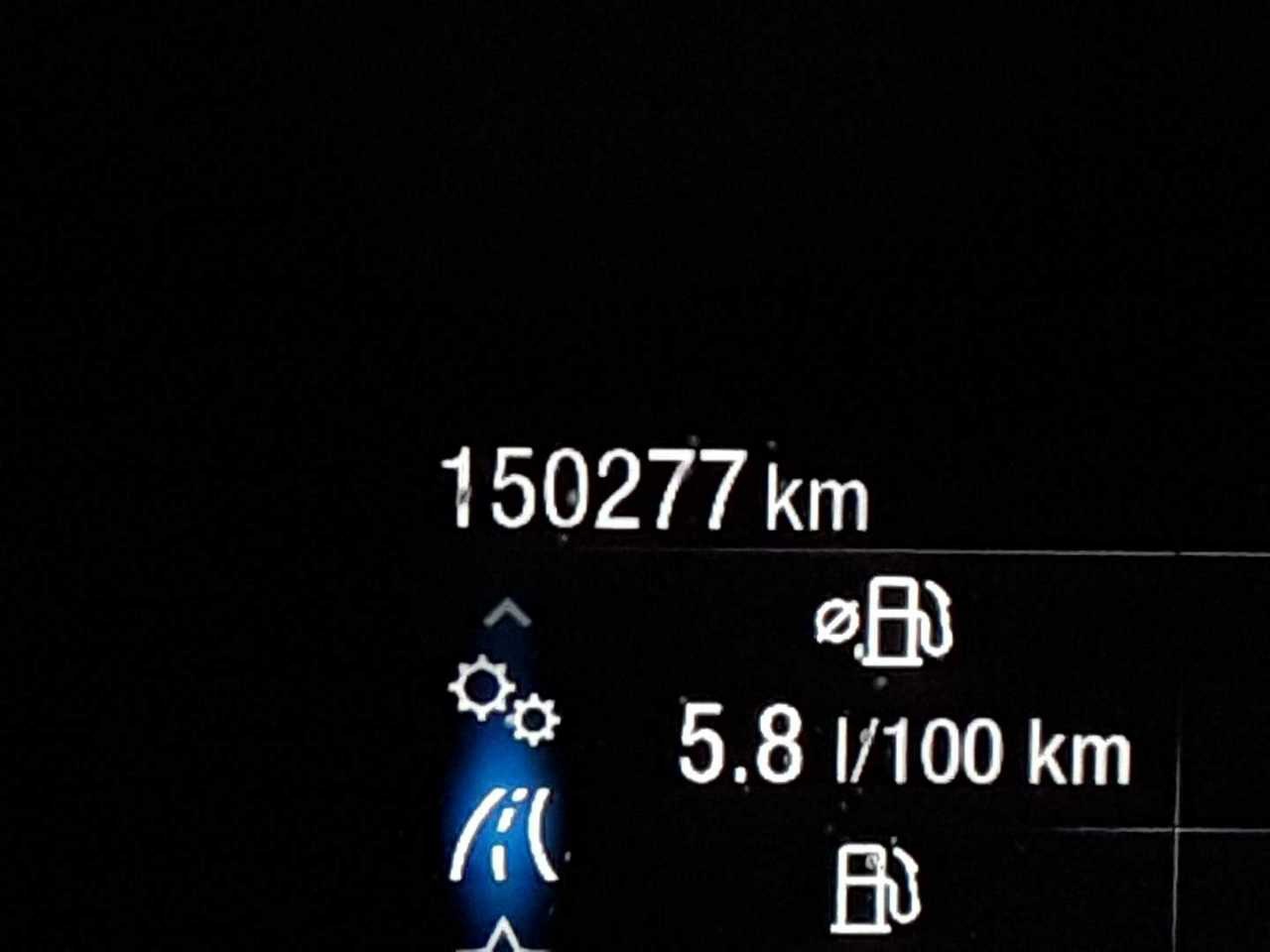 Ford Focus Turnier 2.0 EB ST-Line NAVI KLIMAAUT LED SPORTSITZE SHZ 8