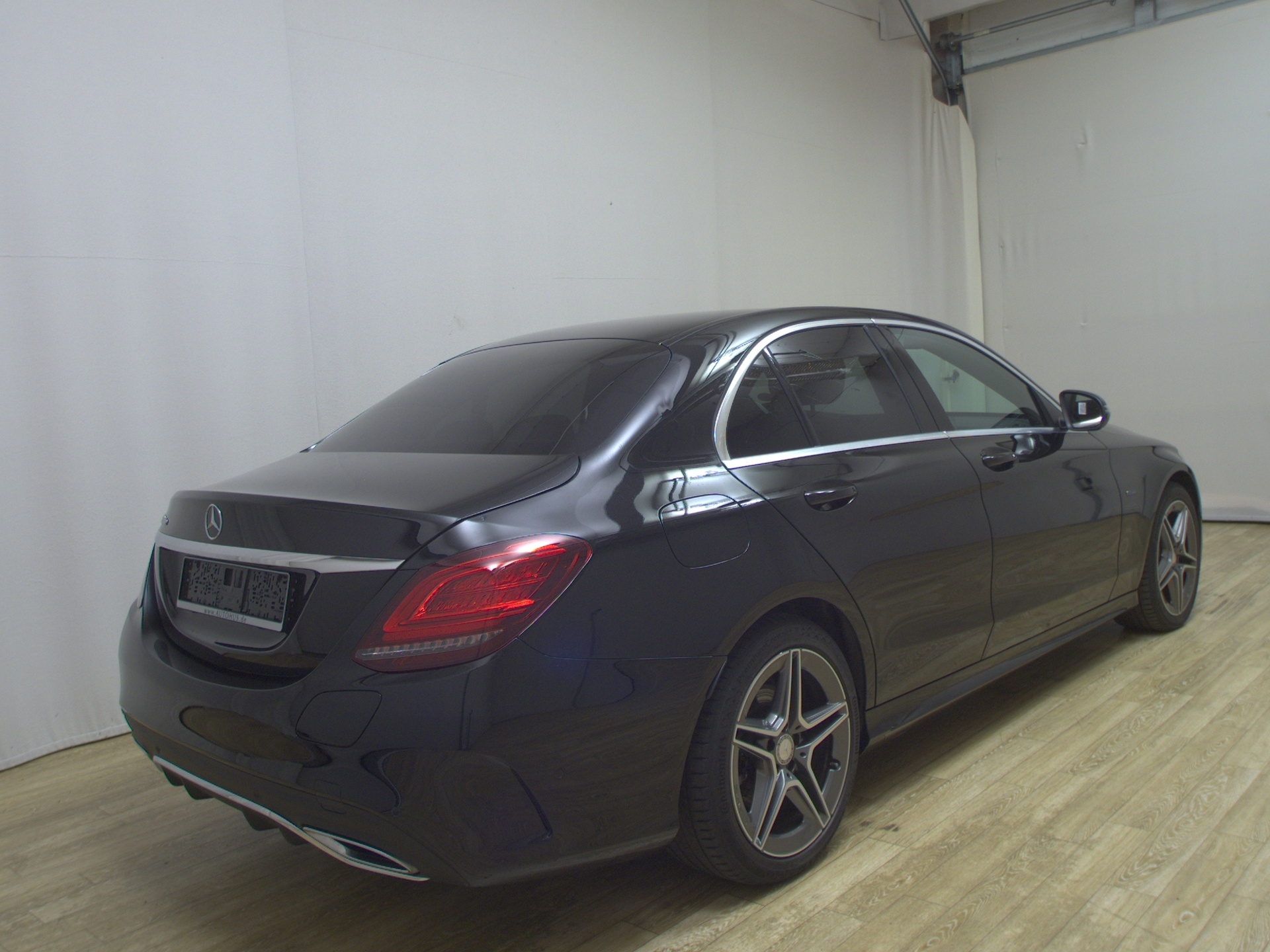 Mercedes-Benz C 300 de AMG-Line Navi LED Shz PDC 4