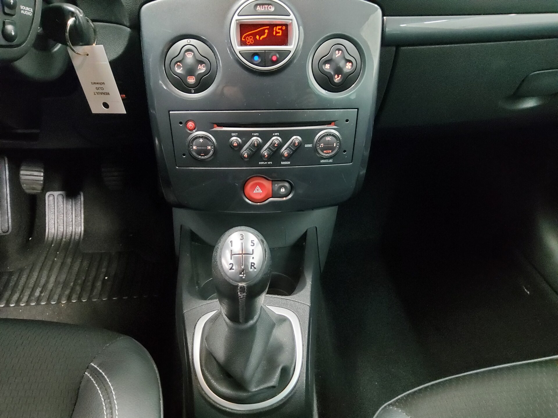Renault Clio 1.2 16V Exception T-Leder PDC CD Klima 6