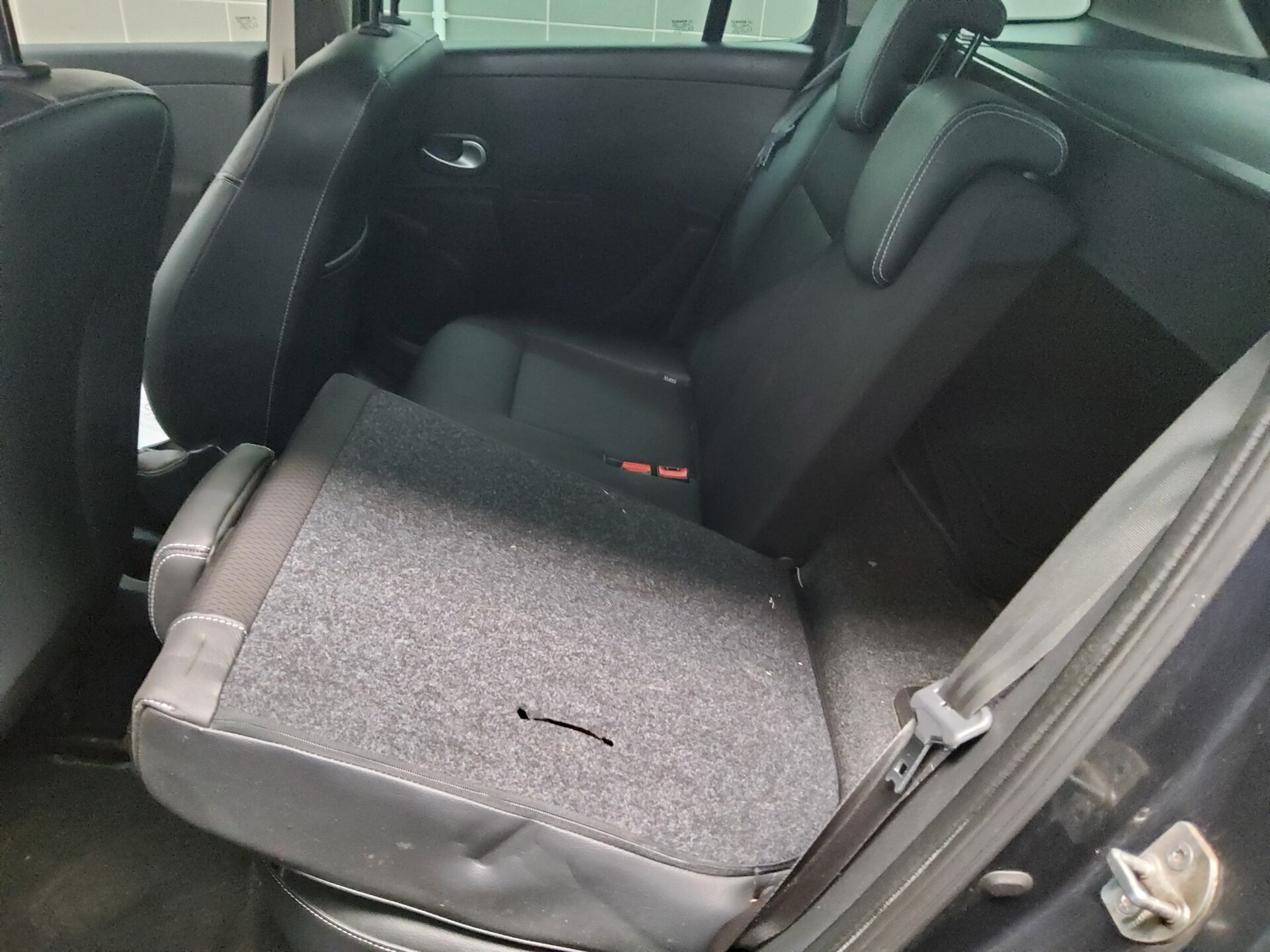 Renault Clio 1.2 16V Exception T-Leder PDC CD Klima 12