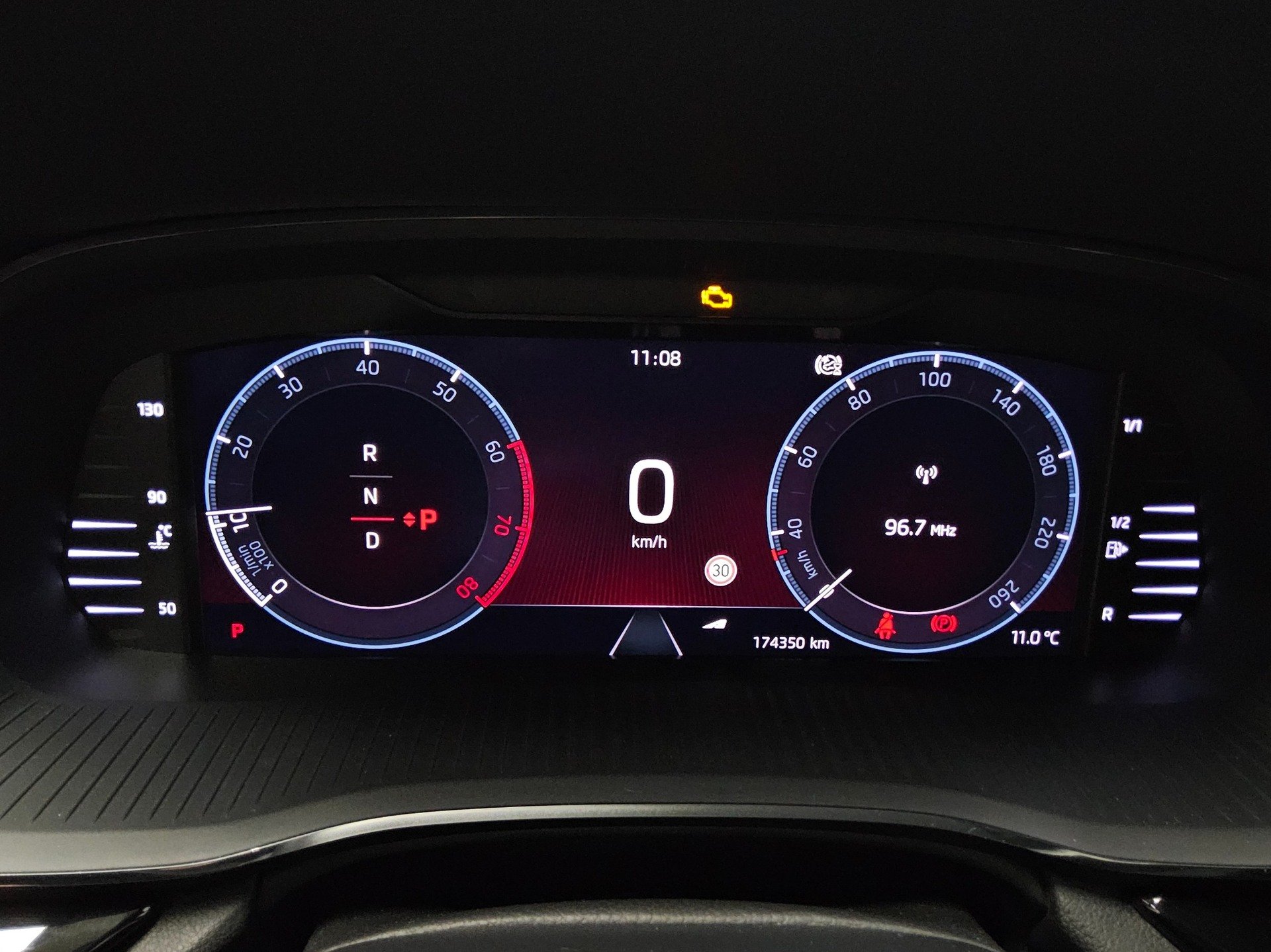 Skoda Octavia Kombi 2.0 TSI 4x4 Style Navi LED vc HuD 8
