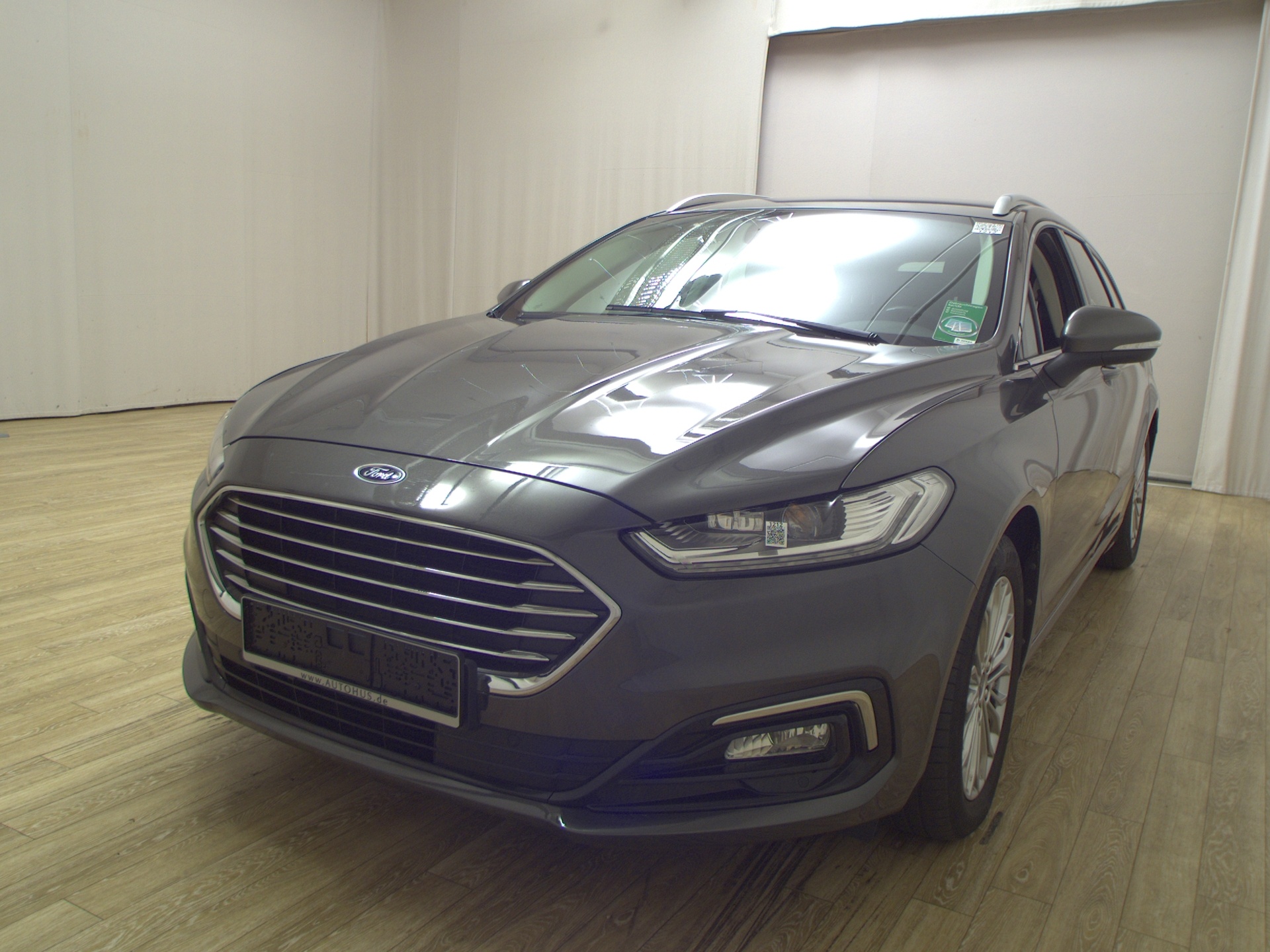 Ford Mondeo Turnier 2.0 EB Titanium Navi Shz AHK PDC 2