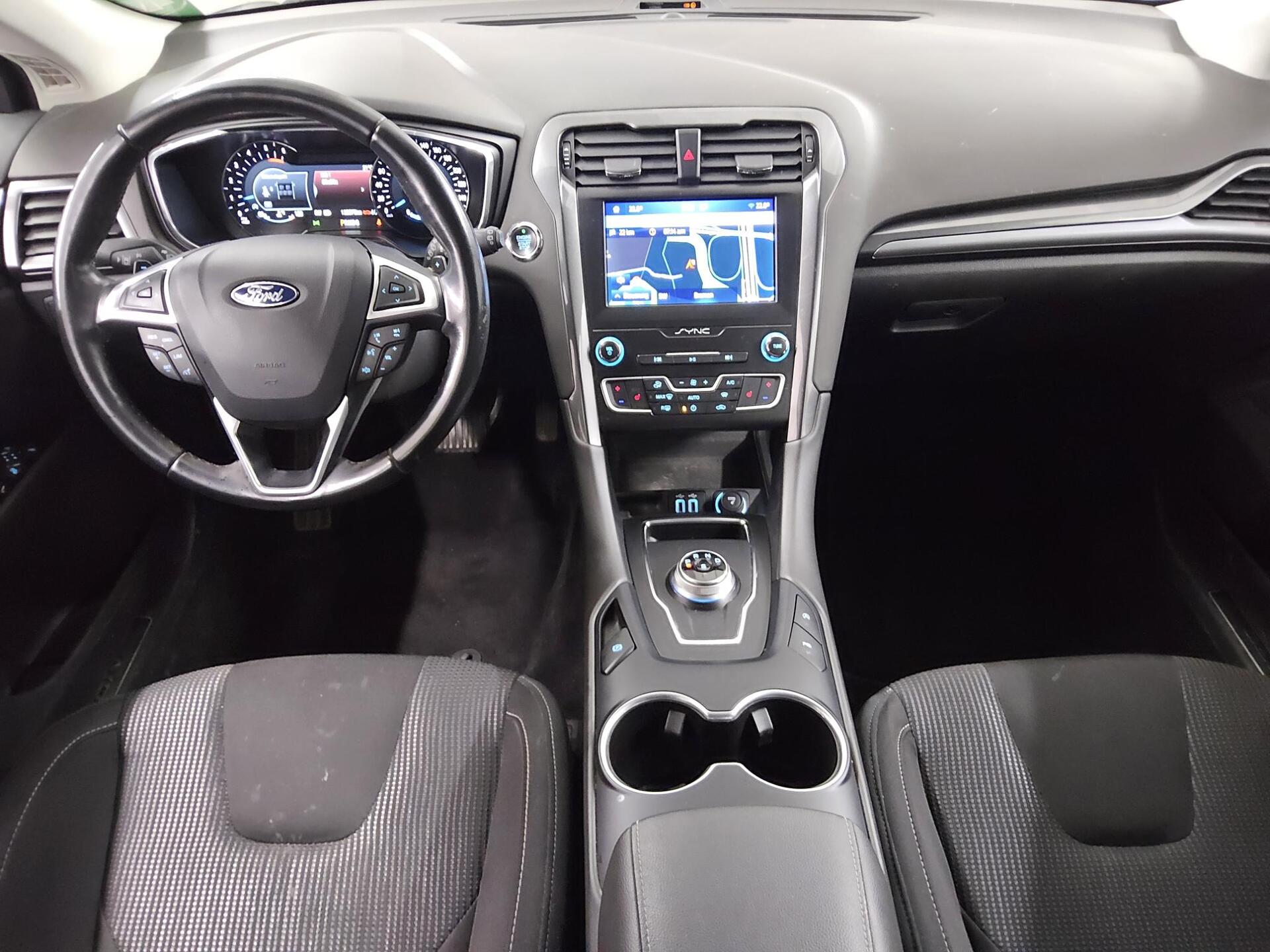 Ford Mondeo Turnier 2.0 EB Titanium Navi Shz AHK PDC 5