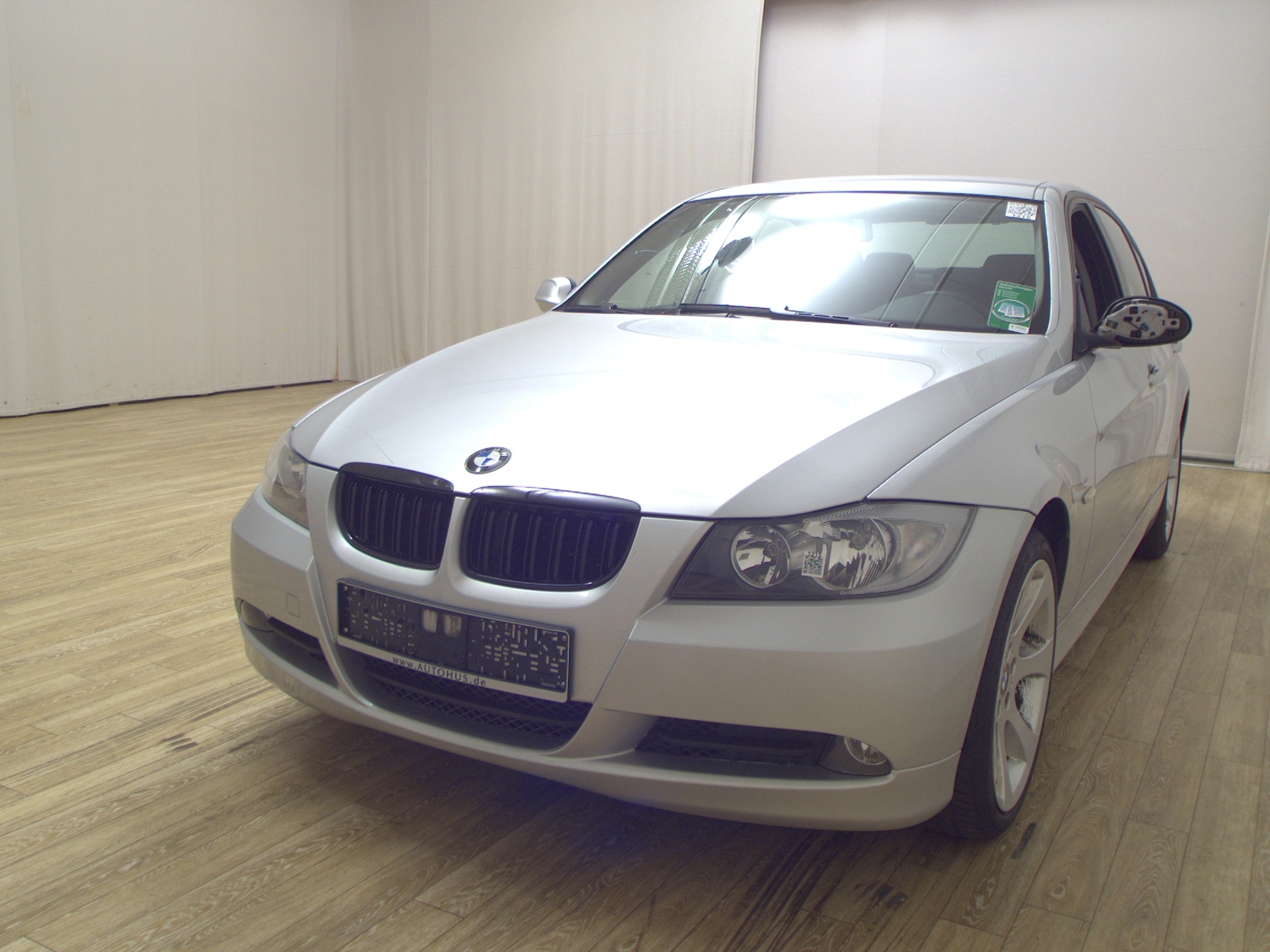 BMW 320i Klima ABS Radio HU 02/27 2