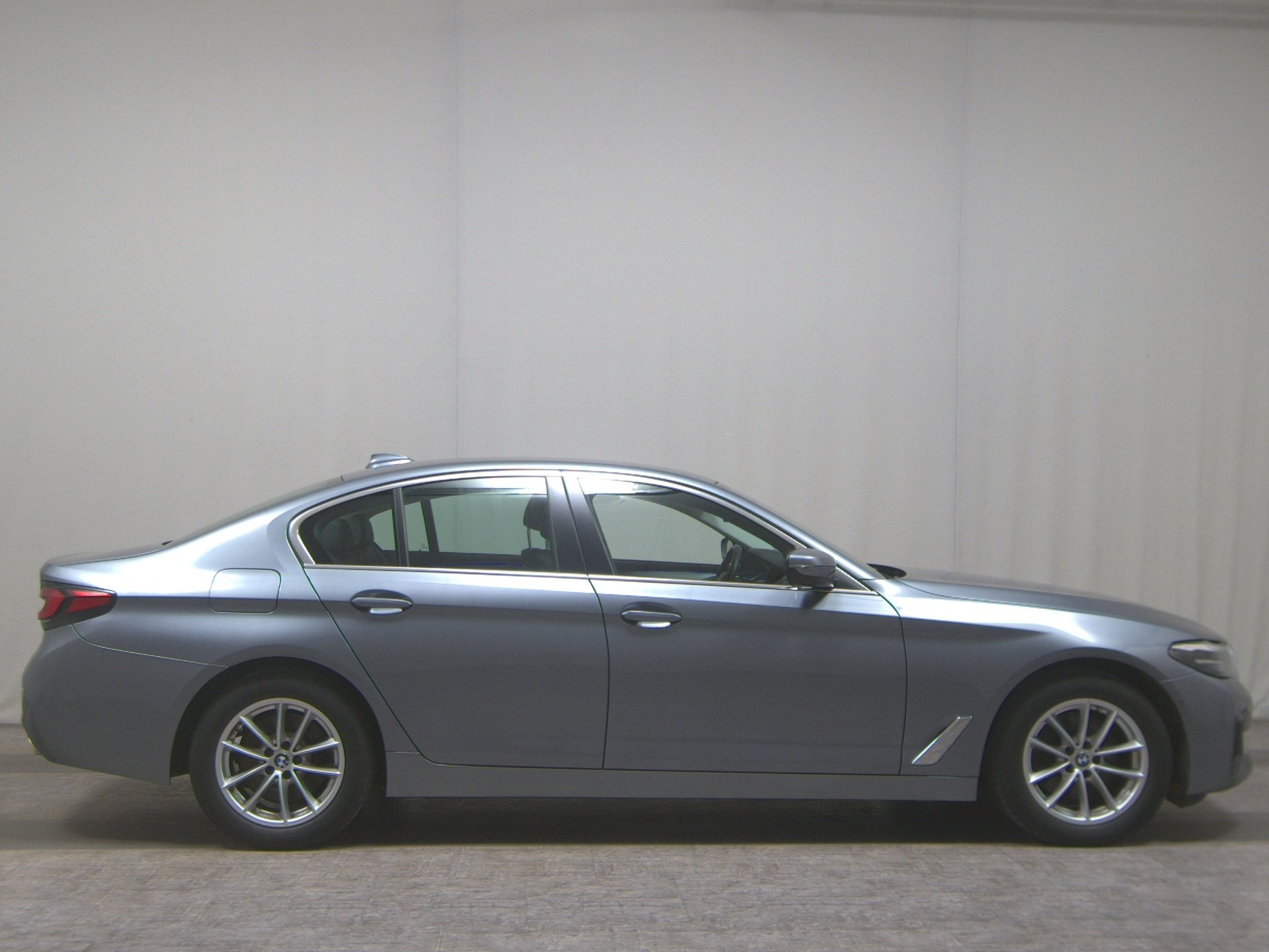 BMW 520dA xDr Leder Navi LC Prof. LED RfK