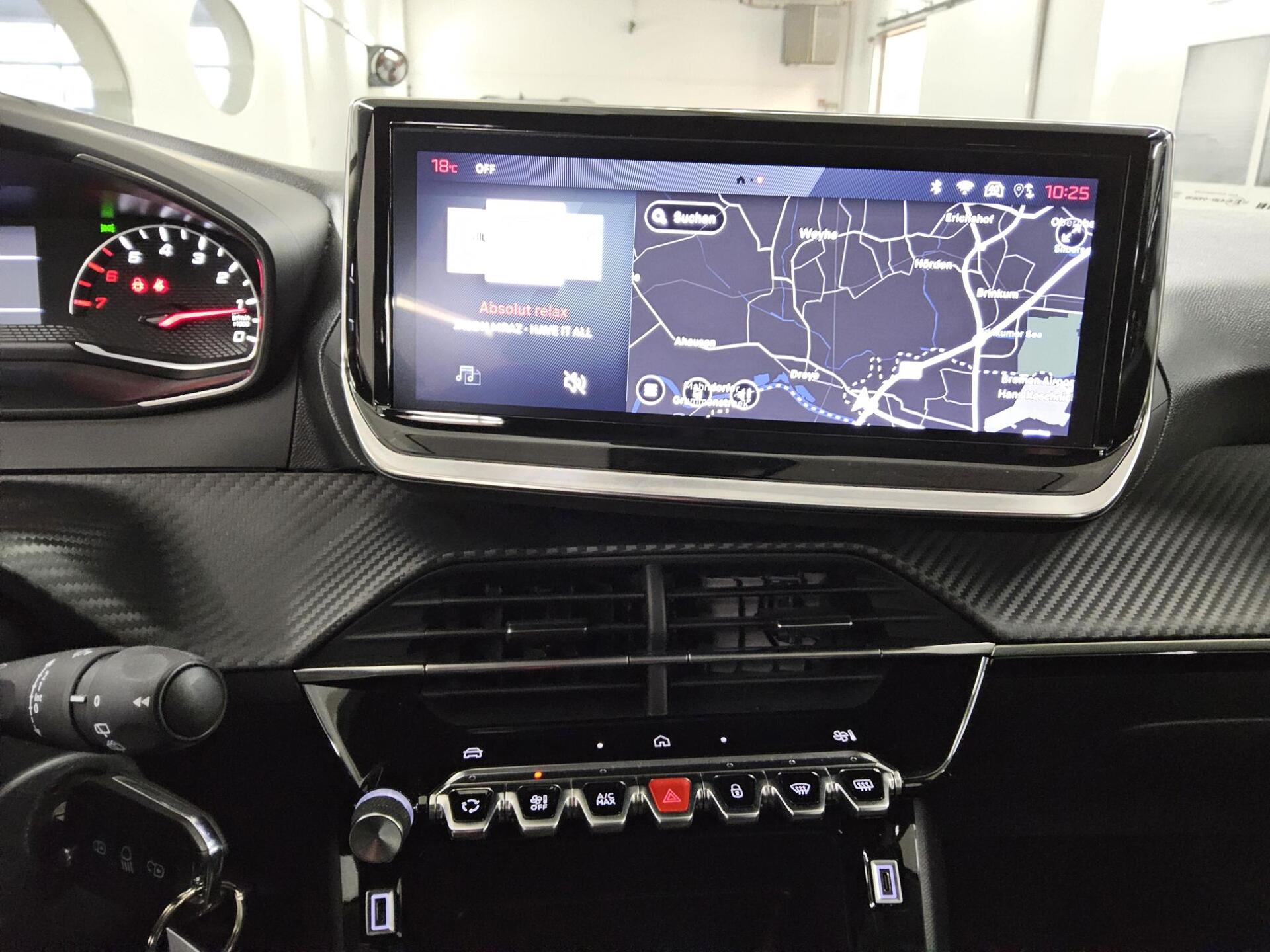 Peugeot 208 1.2 PureTech Active Navi LED Shz PDC 7
