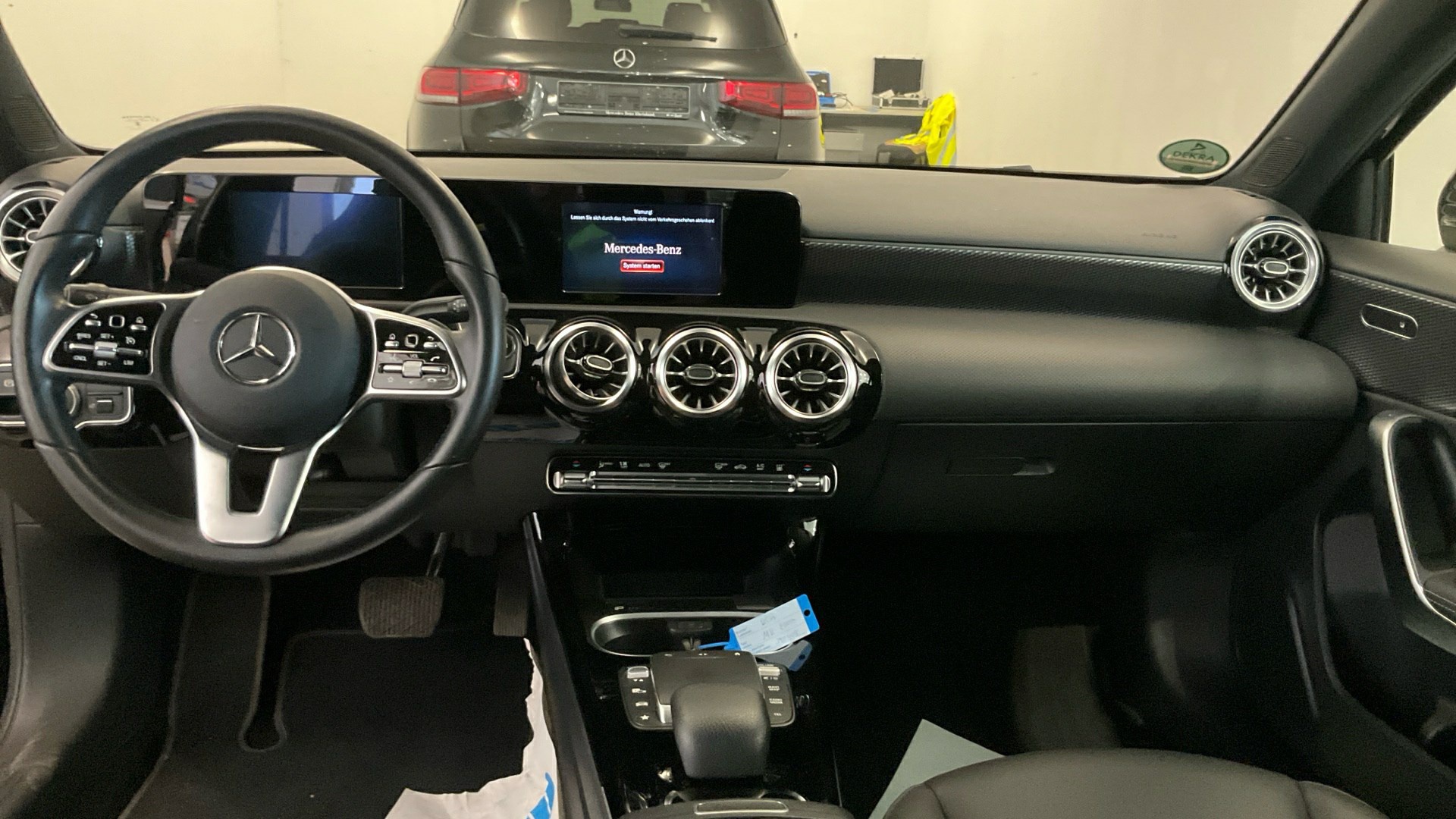 Mercedes-Benz A 250 e Progressive NAVI KLIMAAUT LED SPORTSITZE SHZ 5