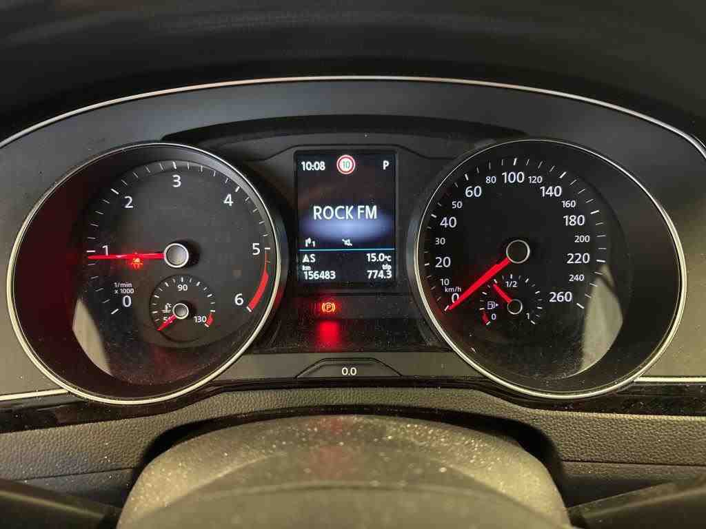 Volkswagen Passat Var. 2.0 TDI Business Navi LED RFK 6