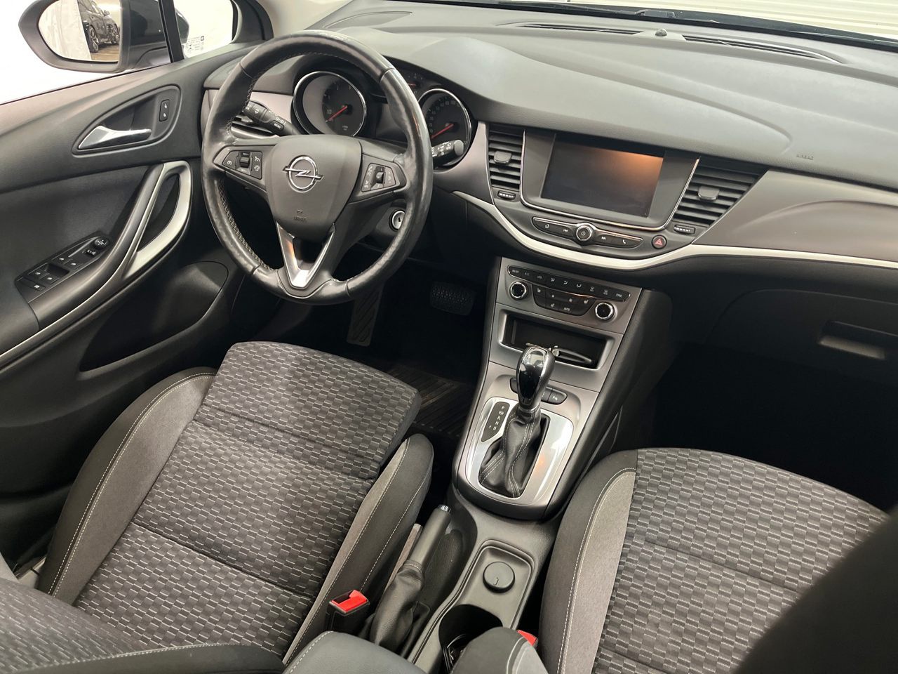 Opel Astra ST 1.5 D Edition NAVI KLIMAAUT LED SHZ PDC 5
