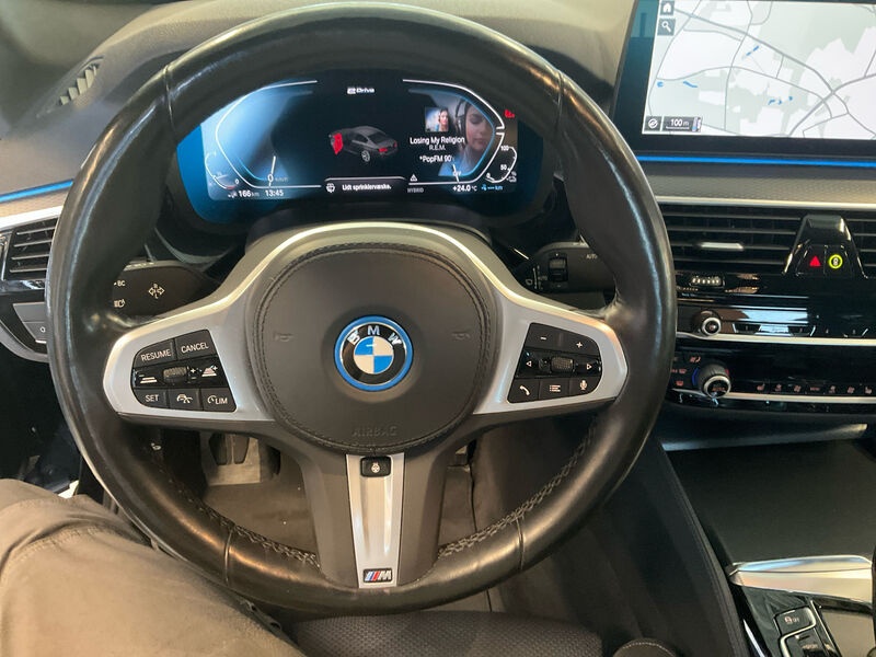 BMW 545e xDr M-Sport T-LEDER KLIMAAUT LED SPORTSITZE SHZ 8