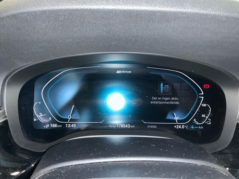 BMW 545e xDr M-Sport T-LEDER KLIMAAUT LED SPORTSITZE SHZ 6