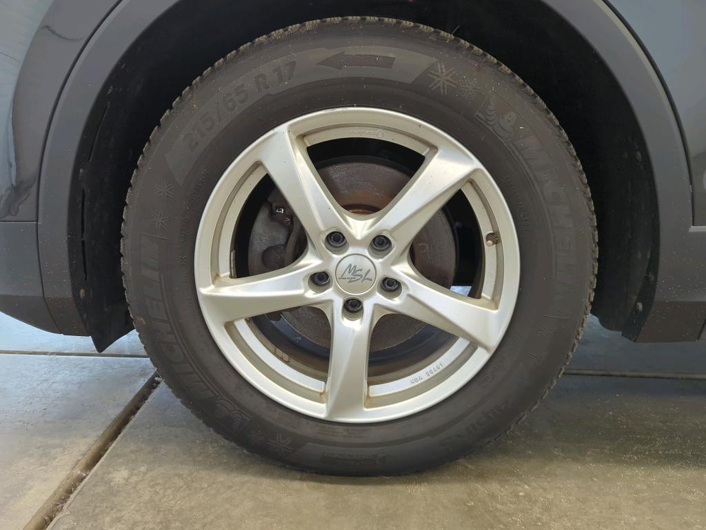 Volkswagen Tiguan 2.0 TDI Highline NAVI LED AID SHZ PDC 11