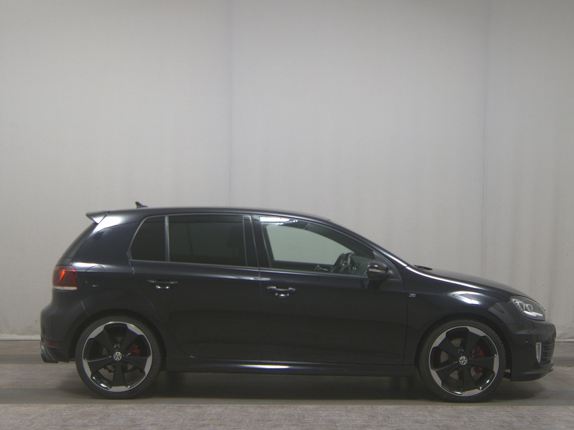 Volkswagen Golf 2.0 TSI GTI Navi Shz PDC Sound HU 03/28