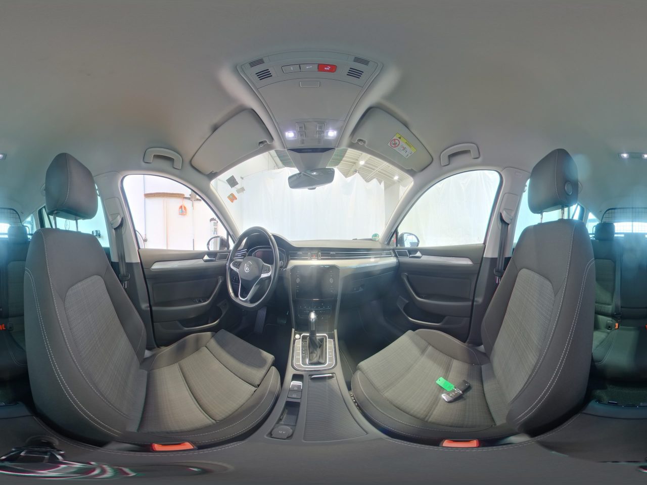 Volkswagen Passat Variant 2.0 TDI Business NAVI LED AID SHZ HUD 6