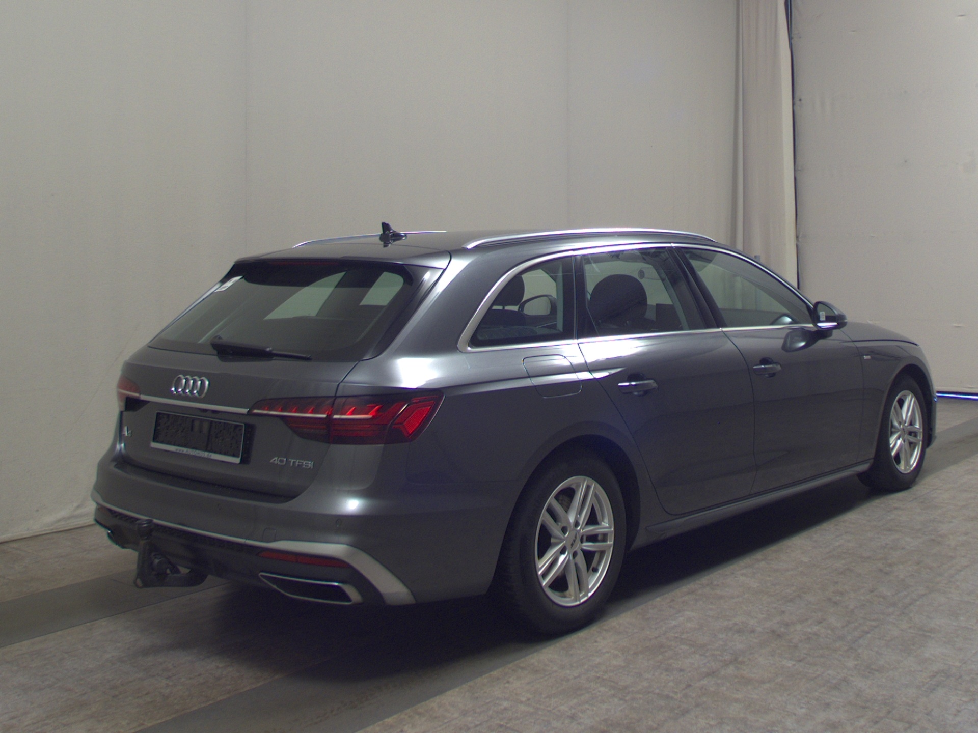 Audi A4 Avant 40 TFSI S-Line Navi LED vc Shz 4