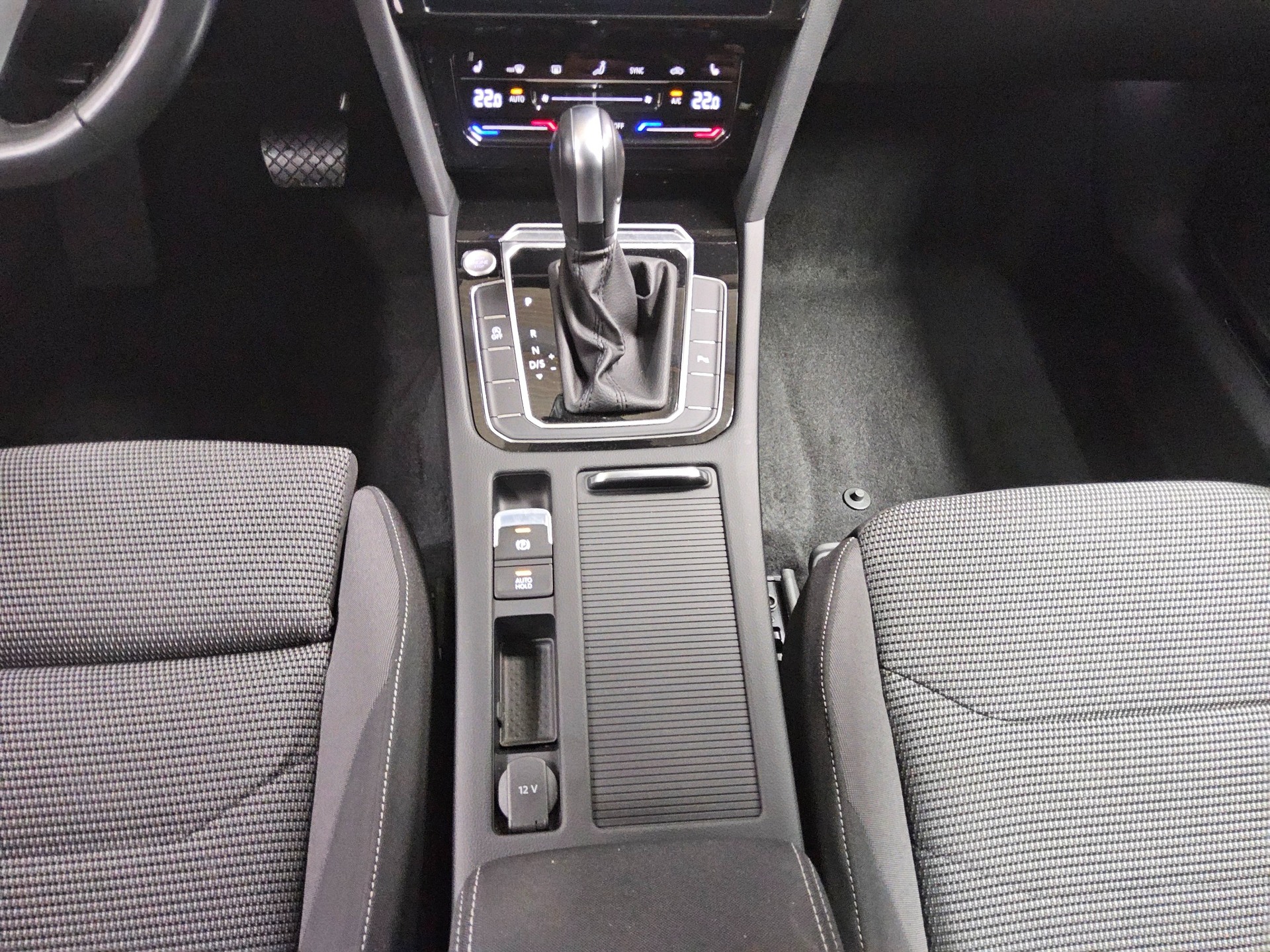 Volkswagen Arteon SB 2.0 TDI Navi LED AID ACC AHK 6