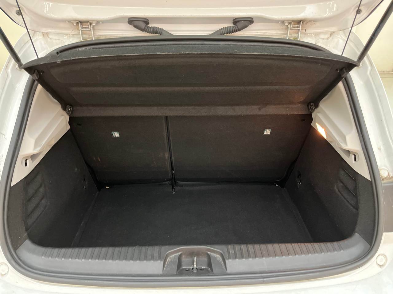 Renault Clio 1.0 Business Ed. NAVI LED RFK SHZ 10
