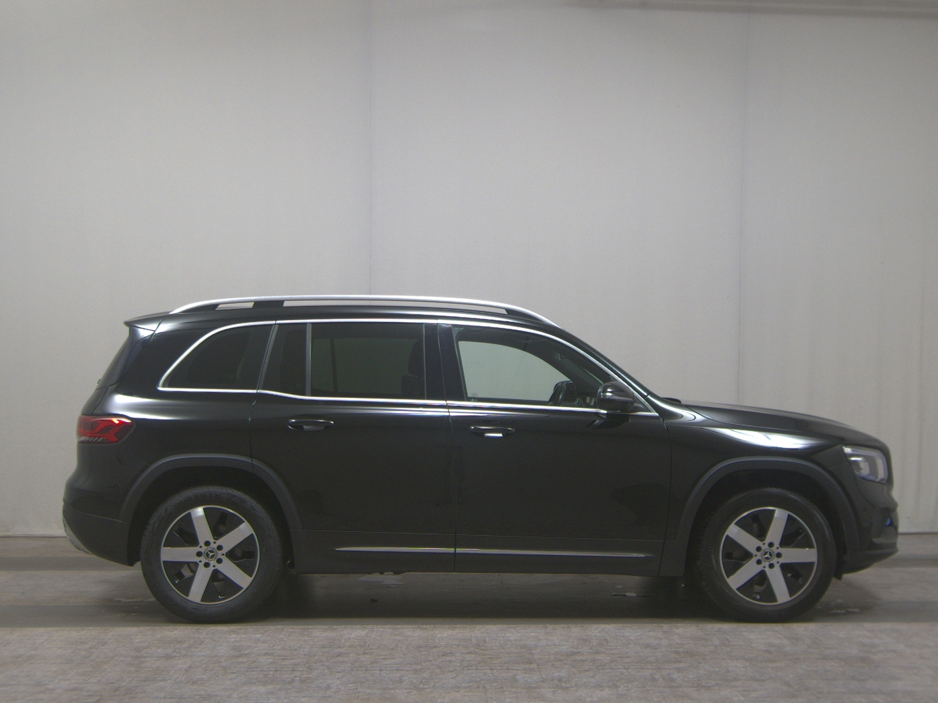 Mercedes-Benz GLB 200 d Progressive T-Leder Navi LED RfK AHK