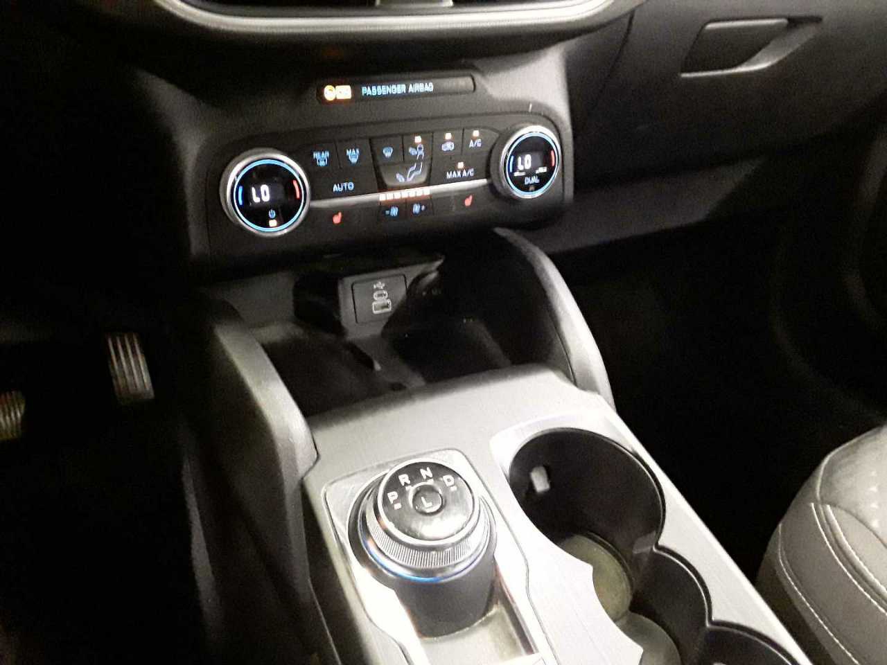 Ford Kuga 2.0 EB Cool&Connect NAVI KLIMAAUT LED SPORTSITZE SHZ 11