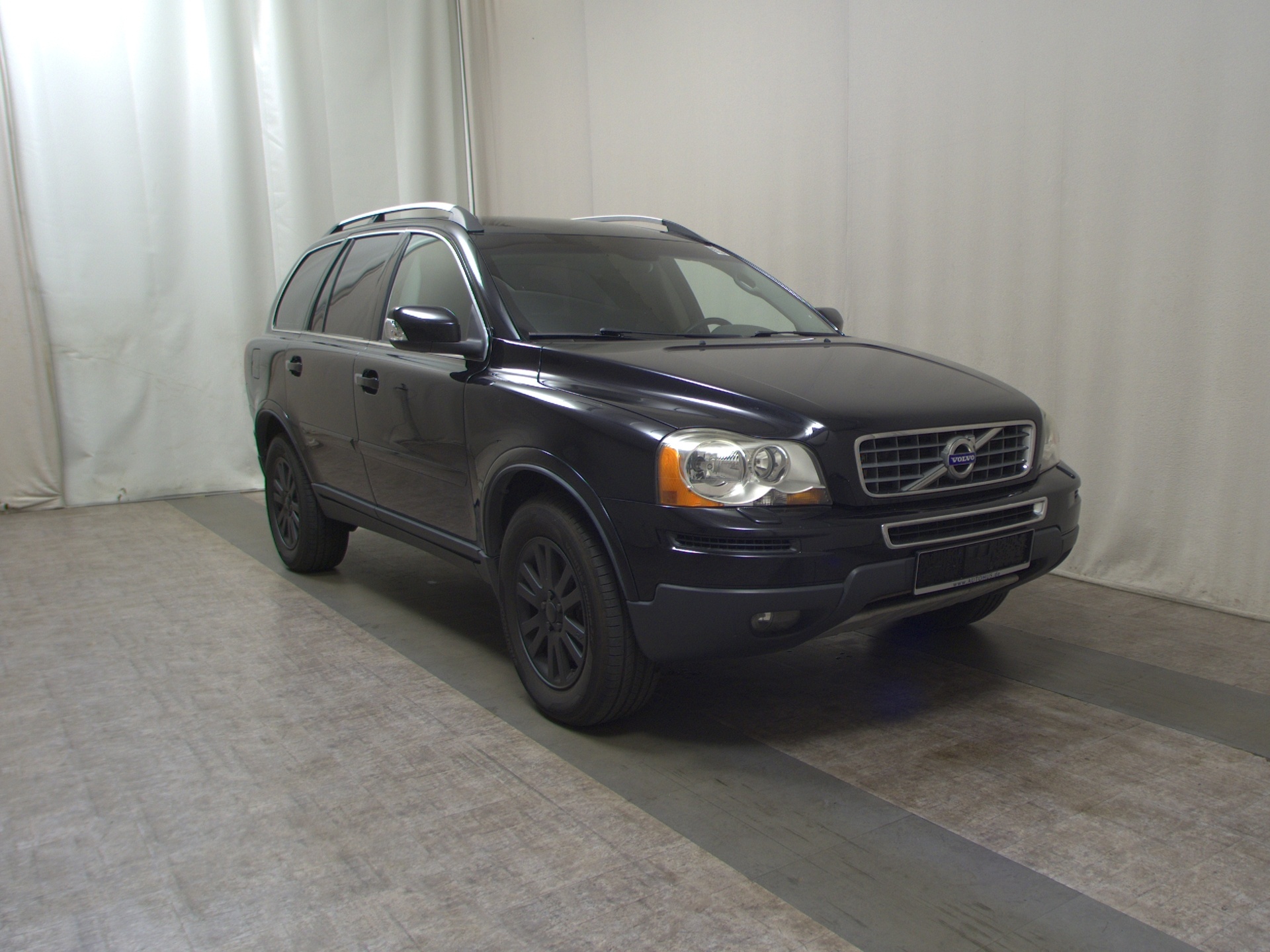 Volvo XC90 D5 7-Sitze Leder AHK HU 07/27 3