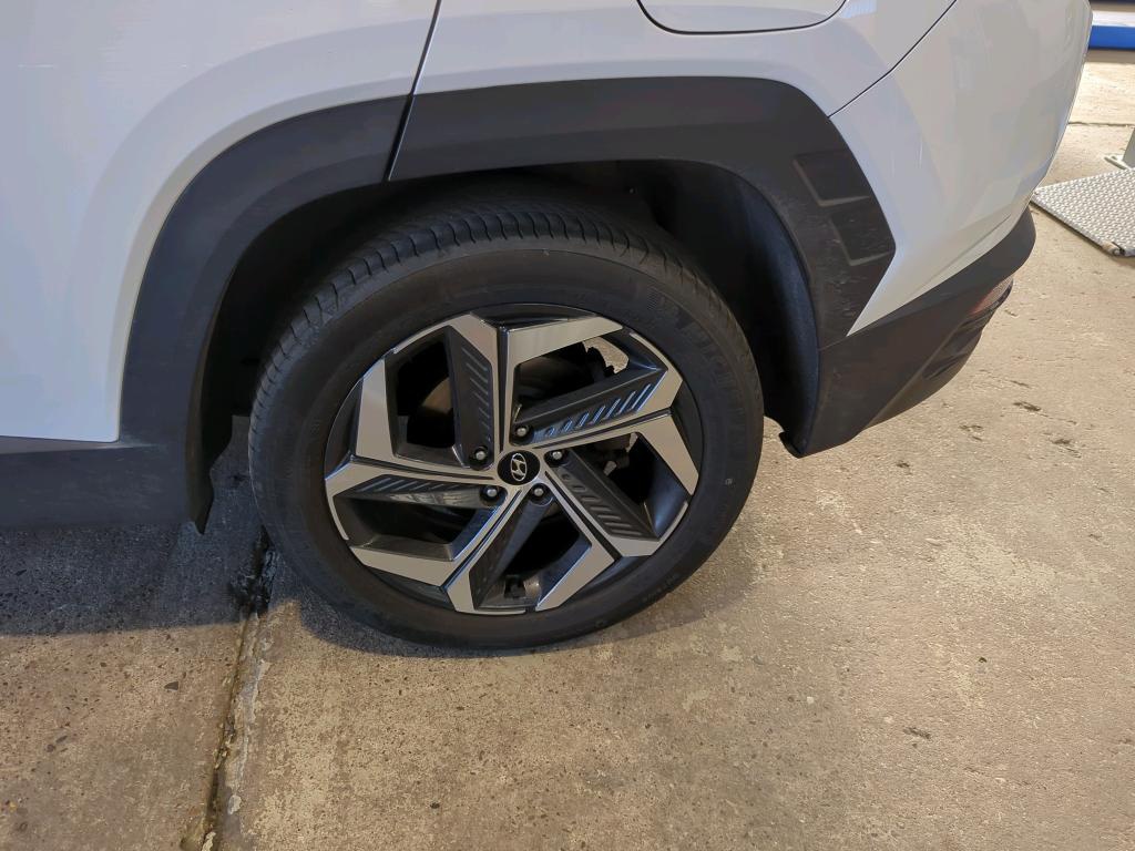 Hyundai Tucson 1.6 T-GDI PHEV 4WD NAVI SHZ RFK 12