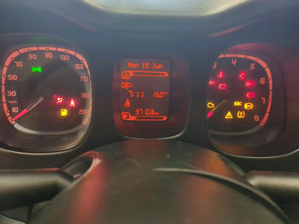 Fiat Panda 1.2 KLIMA RADIO MFL DAB 7