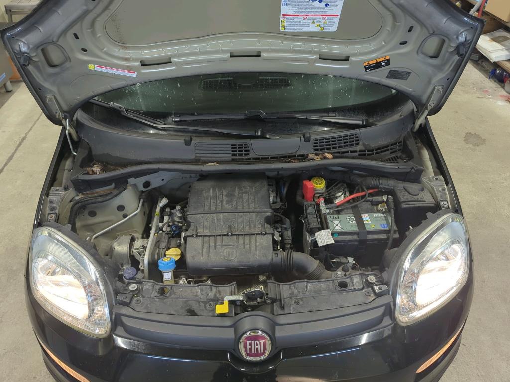 Fiat Panda 1.2 KLIMA RADIO MFL DAB 10