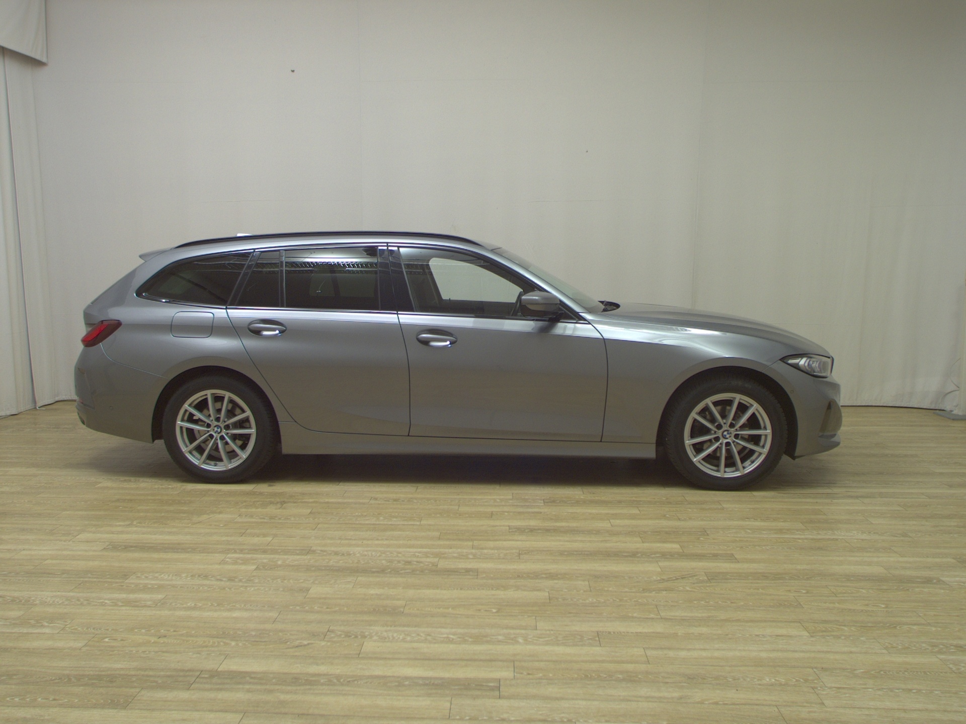 BMW 318iA Touring Navi LED Curved-Pro HuD RFK