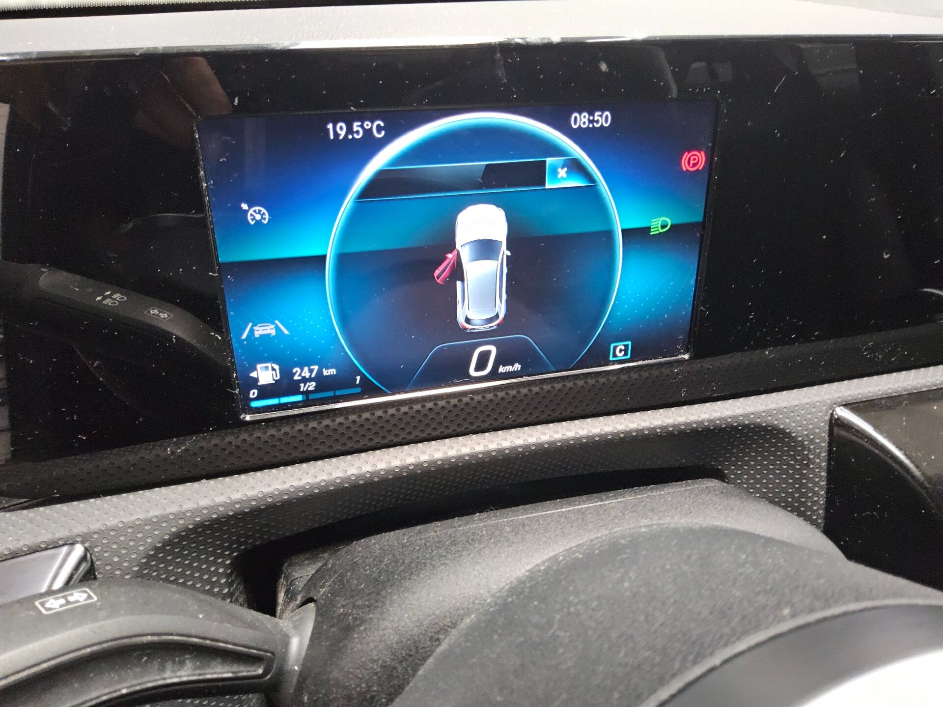 Mercedes-Benz A 200 d AMG-Line Navi LED Rückfahrkamera PDC Shz 10