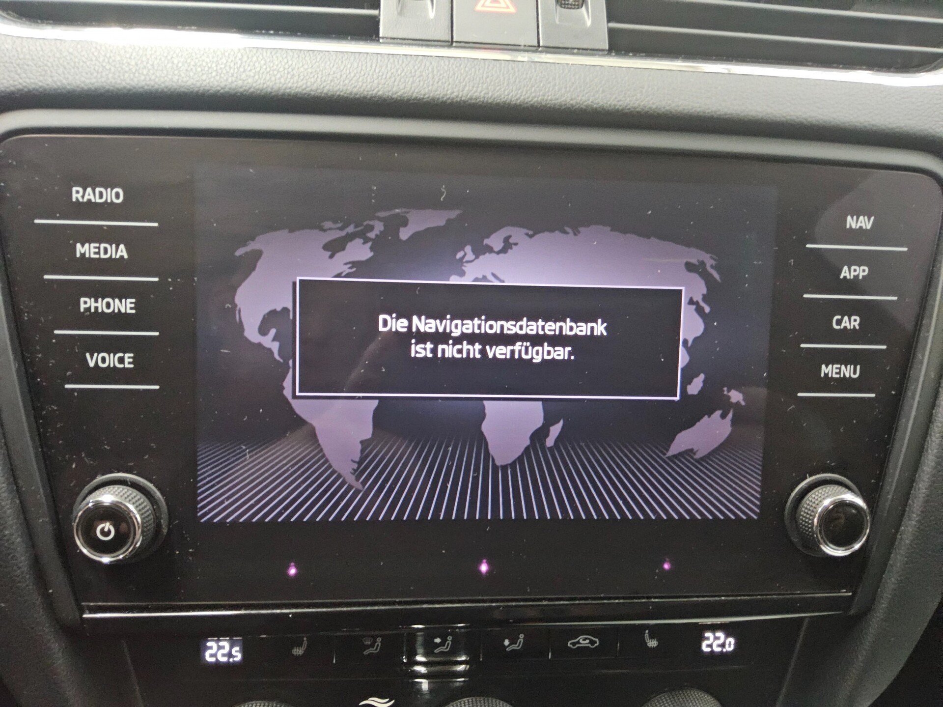 Skoda Octavia Kombi 1.6 TDI Soleil Navi LED RfK ACC 7