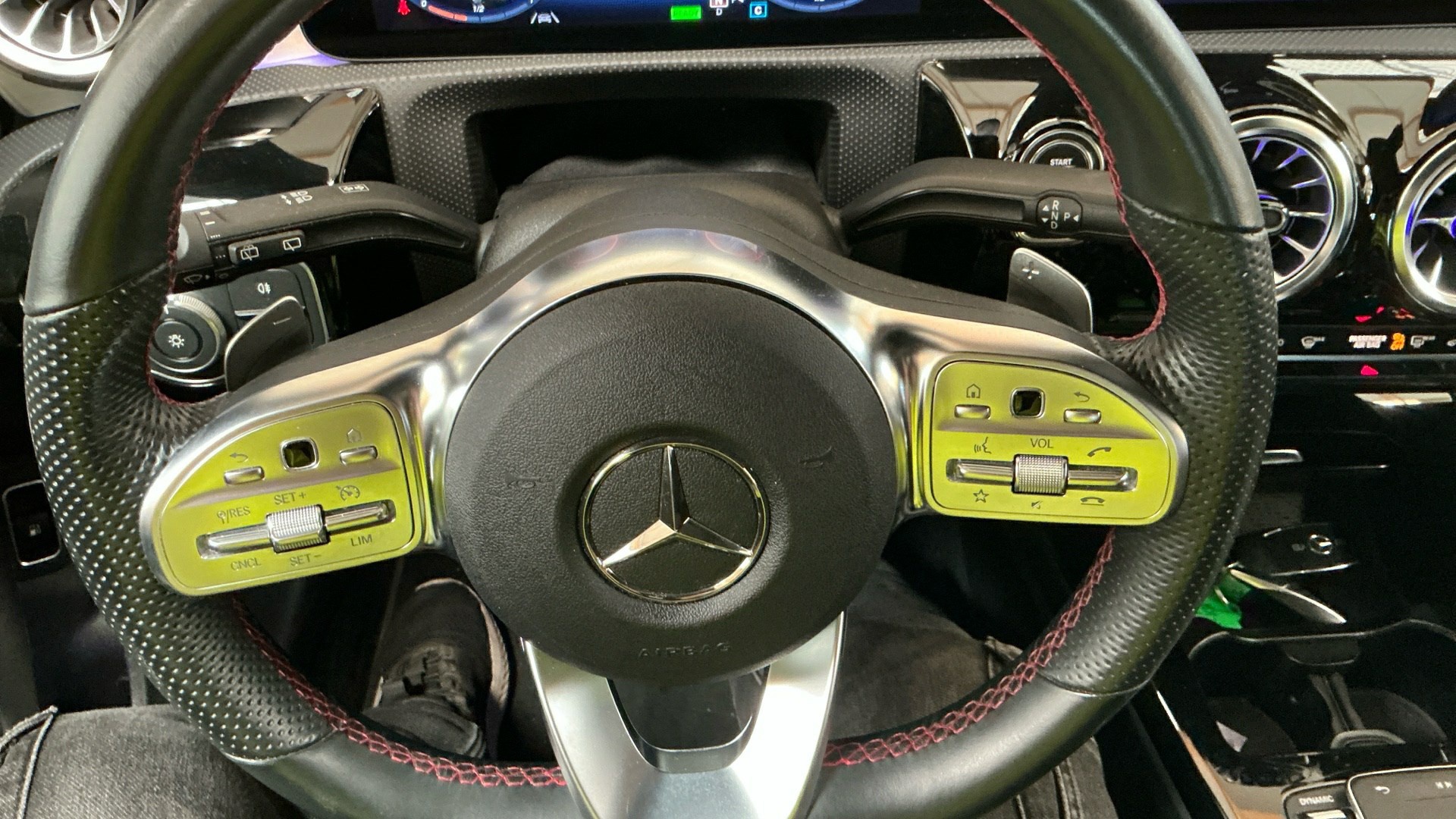 Mercedes-Benz CLA 250 Shooting Brake e AMG-Line T-LEDER NAVI LED PANO 7