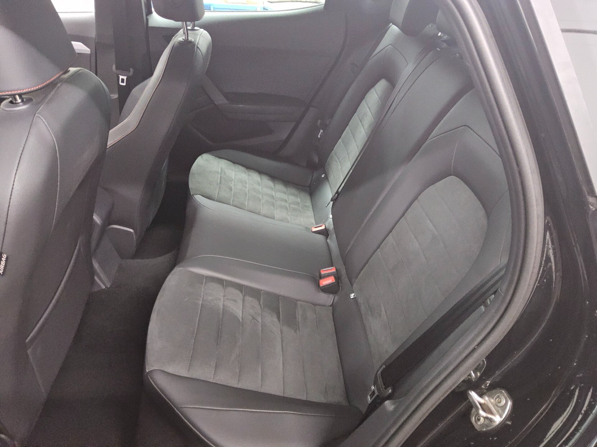 Seat Ibiza 1.0 TSI FR-Line Navi LED vc Rückfahrkamera 13