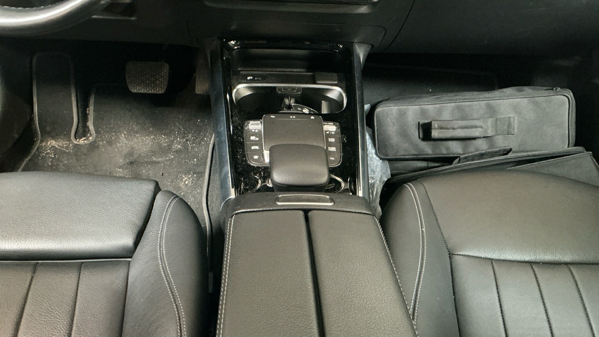 Mercedes-Benz B 250 e Progressive LEDER NAVI LED 11