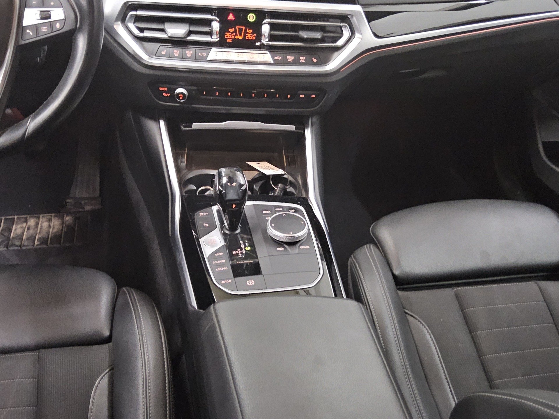 BMW 320dA Touring Sport-Line T-Leder Navi LED LC-Pro 6