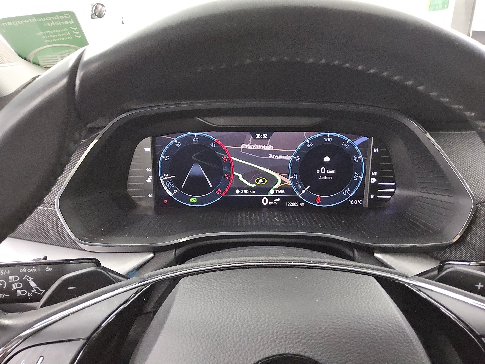 Skoda Octavia Kombi 2.0 TDI Style Navi LED vc HuD AHK 8