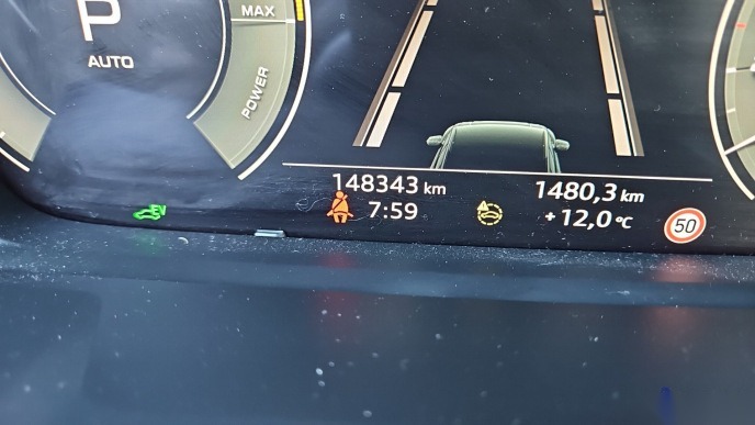 Audi Q3 1.4 TFSI e-tron S-Line SHZ PDC LED ACC 8