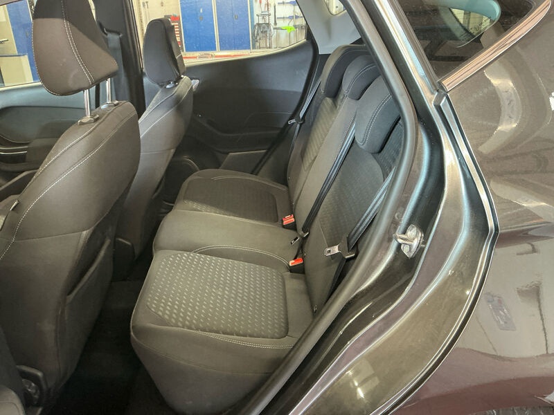 Ford Fiesta 1.0 EB Titanium KLIMAAUT LED SPORTSITZE SHZ PDC 8