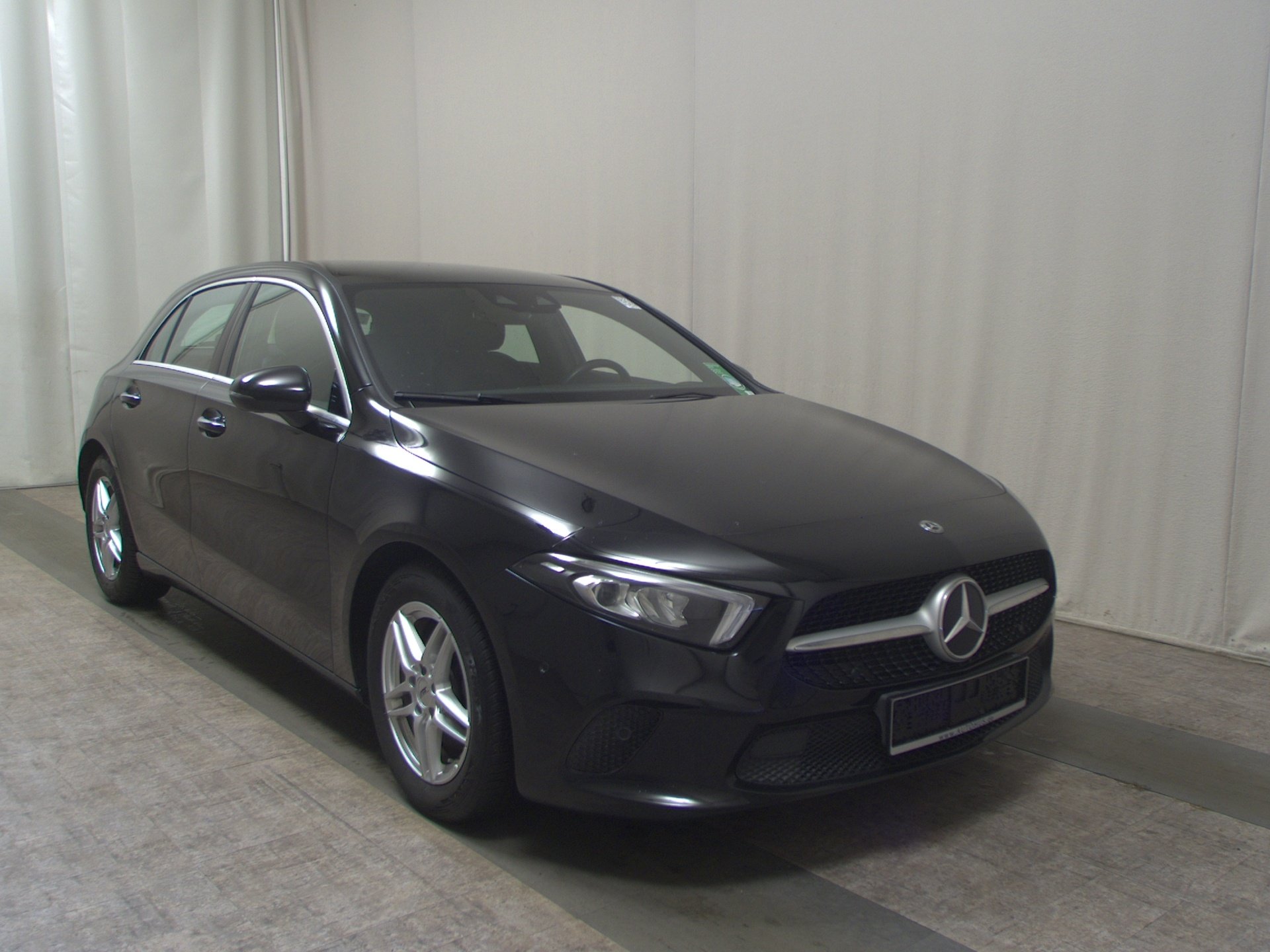 Mercedes-Benz A 200 d Progressive T-Leder Navi LED MBUX RfK 3