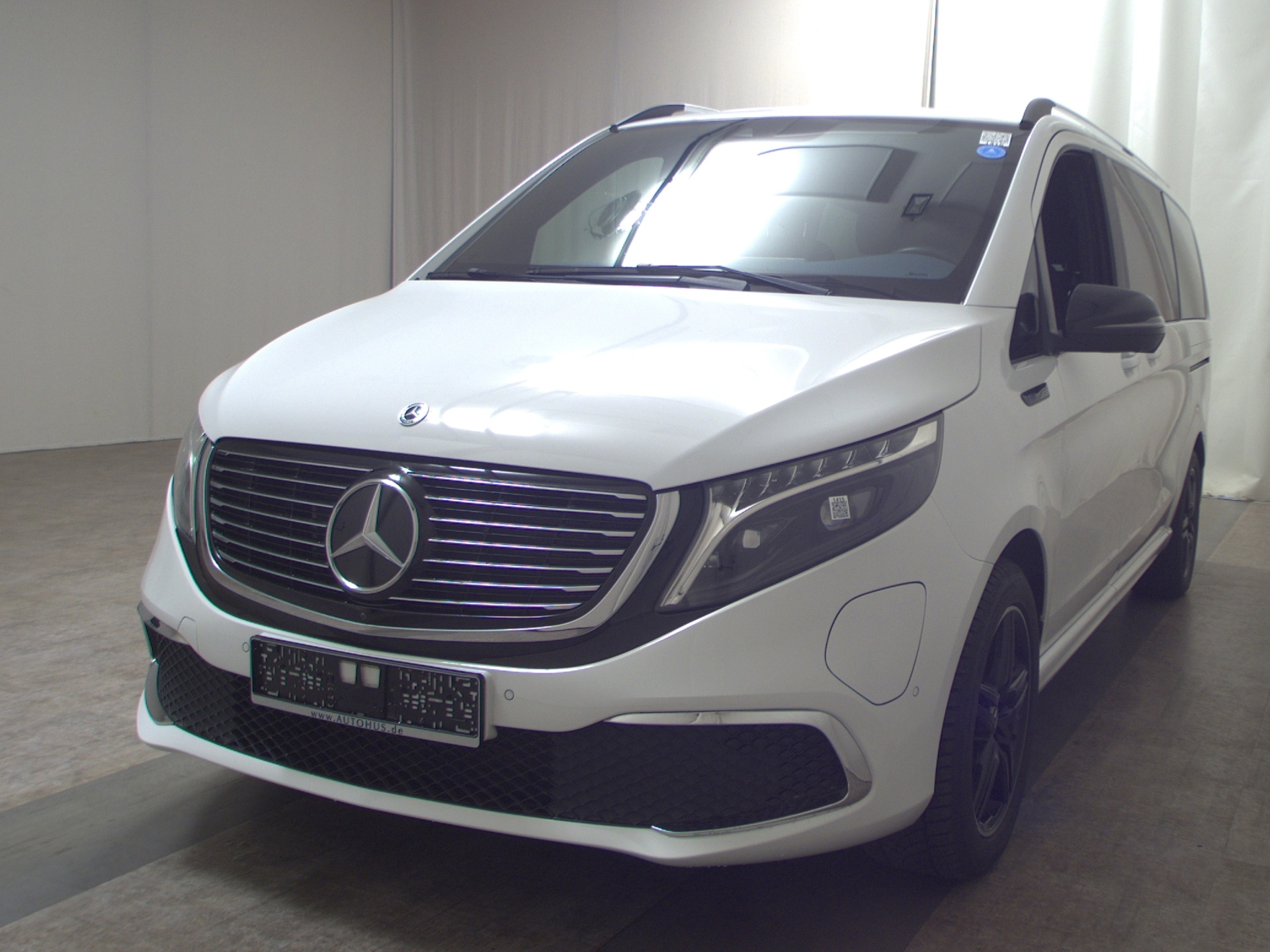Mercedes-Benz 300 300 lang DESIGN NAVI LED SHZ ACC 2