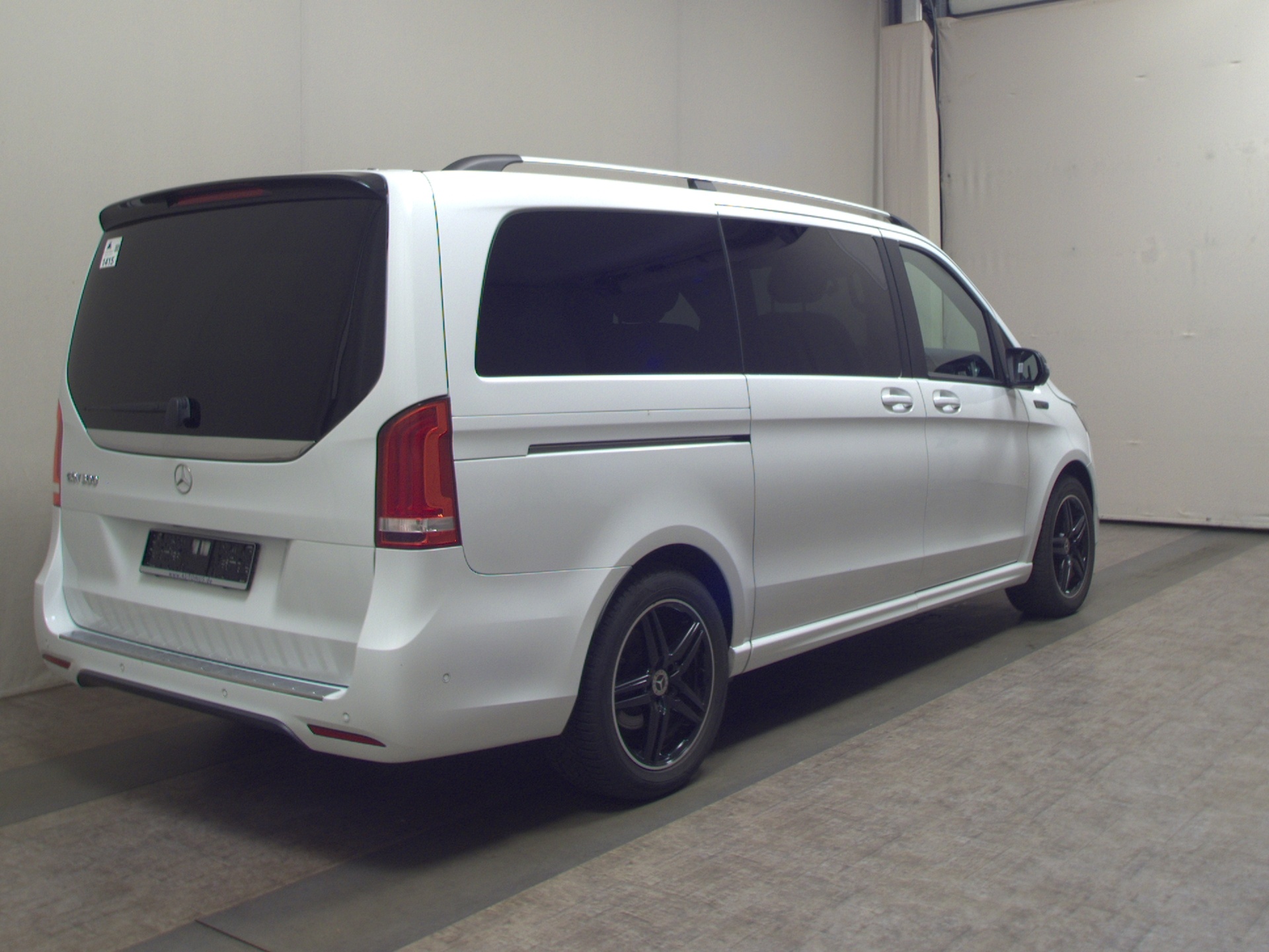 Mercedes-Benz 300 300 lang DESIGN NAVI LED SHZ ACC 4