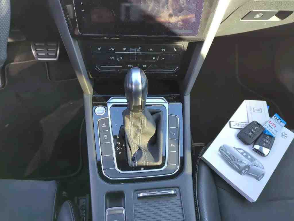 Volkswagen Arteon SB 2.0 TDI R-Line T-LEDER NAVI LED AID SHZ 8