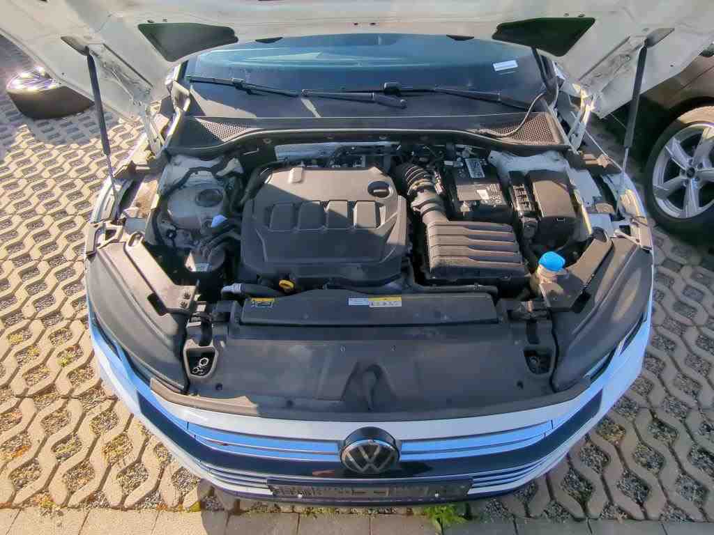 Volkswagen Arteon SB 2.0 TDI R-Line T-LEDER NAVI LED AID SHZ 11