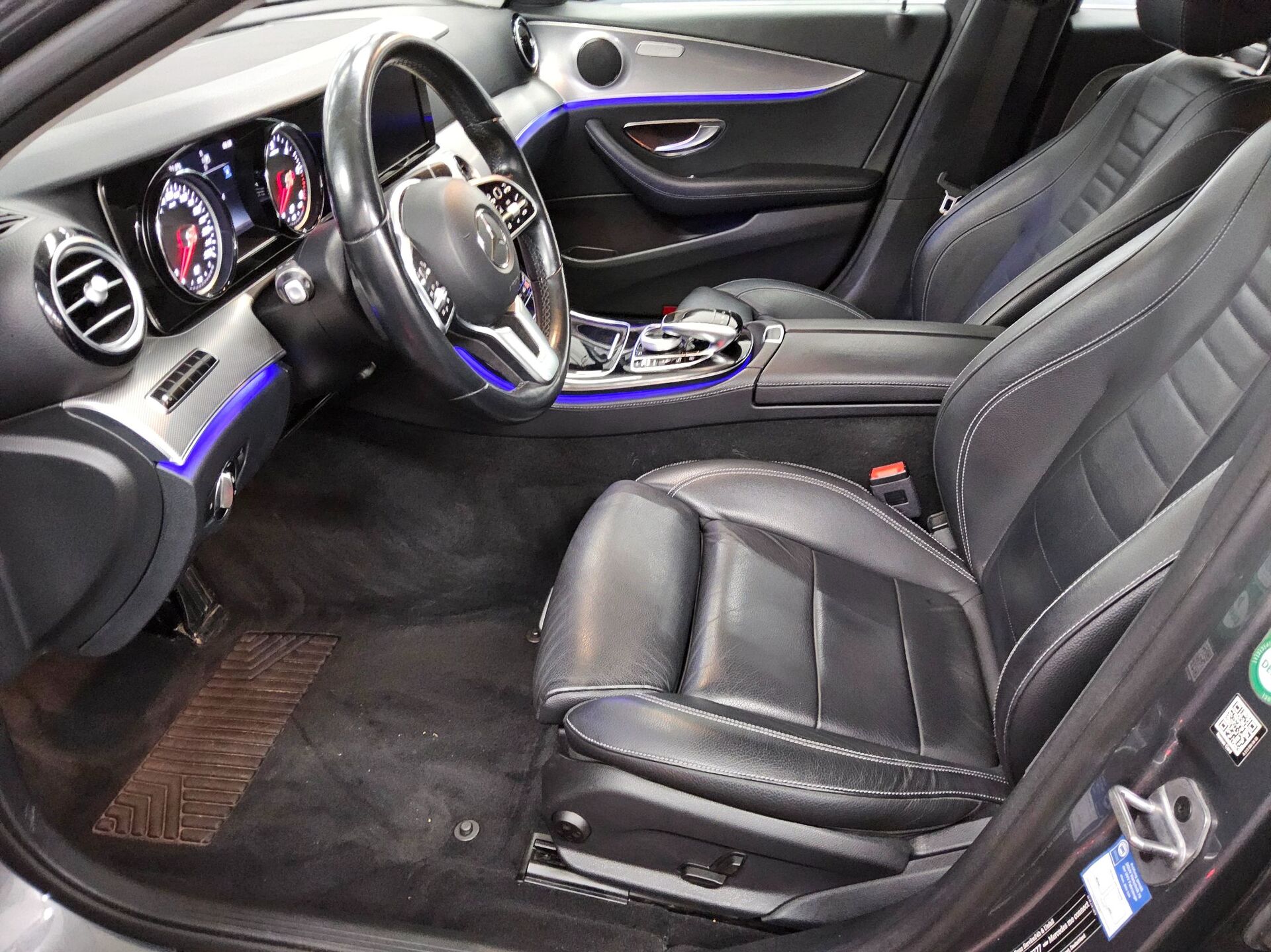 Mercedes-Benz E 220 T d Avantgarde LEDER NAVI KLIMAAUT LED SHZ 8