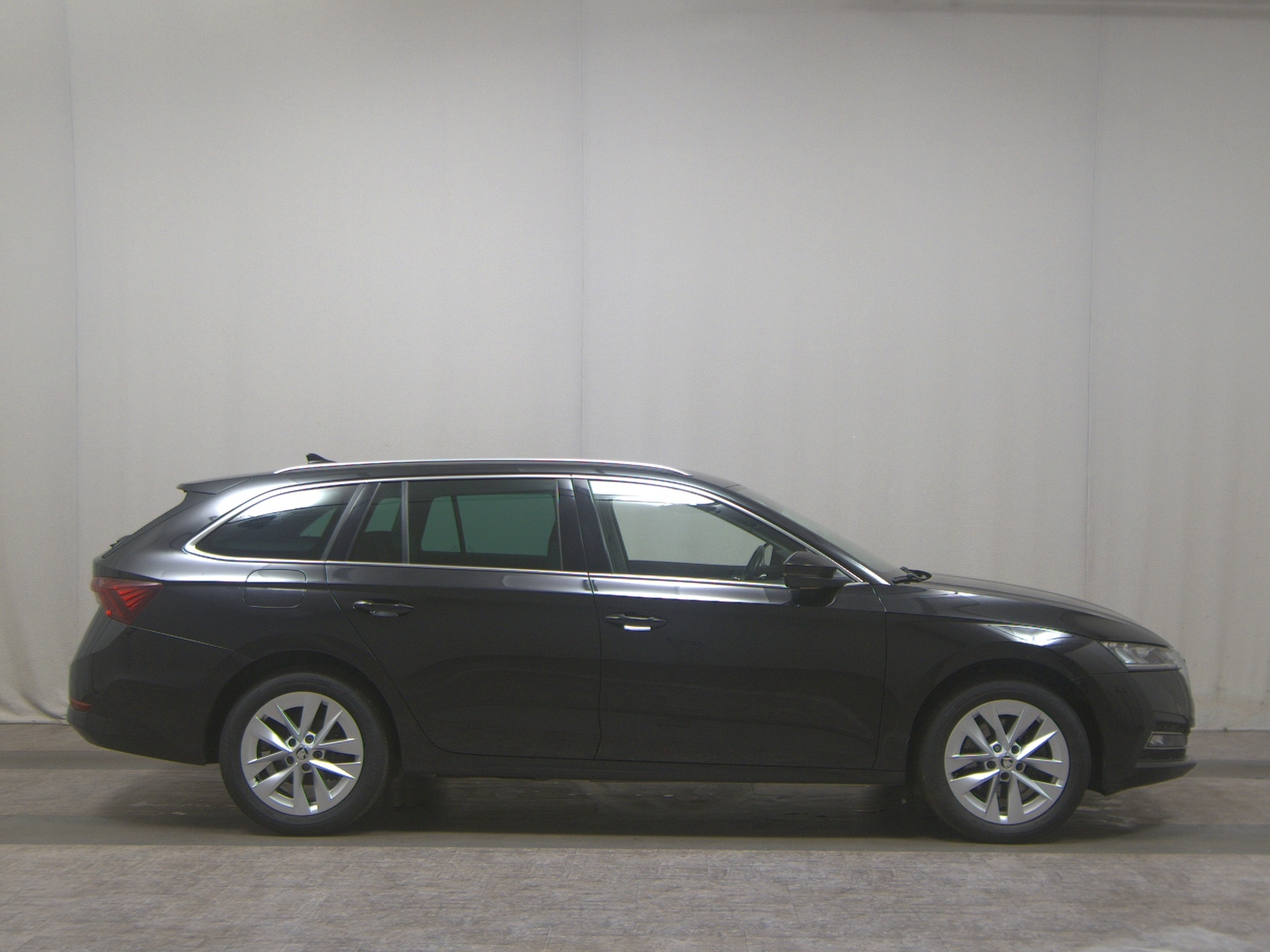 Skoda Octavia Kombi 1.4 TSI Style Navi LED Virtual Leder Massage